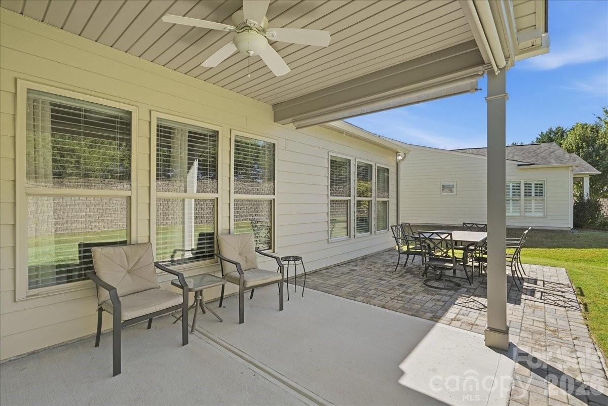 389 Harvest Valley Lane Property Photo 37