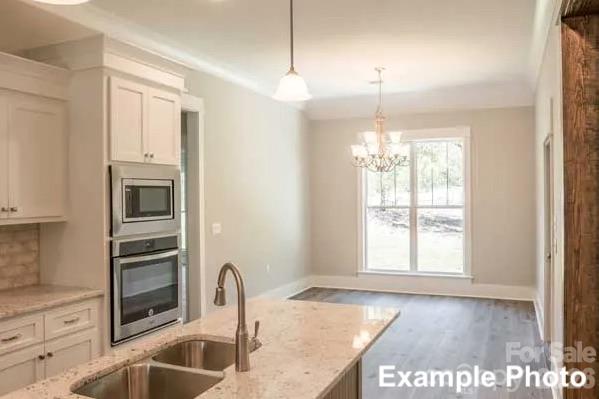 194 Sams Way 30 Property Photo 16
