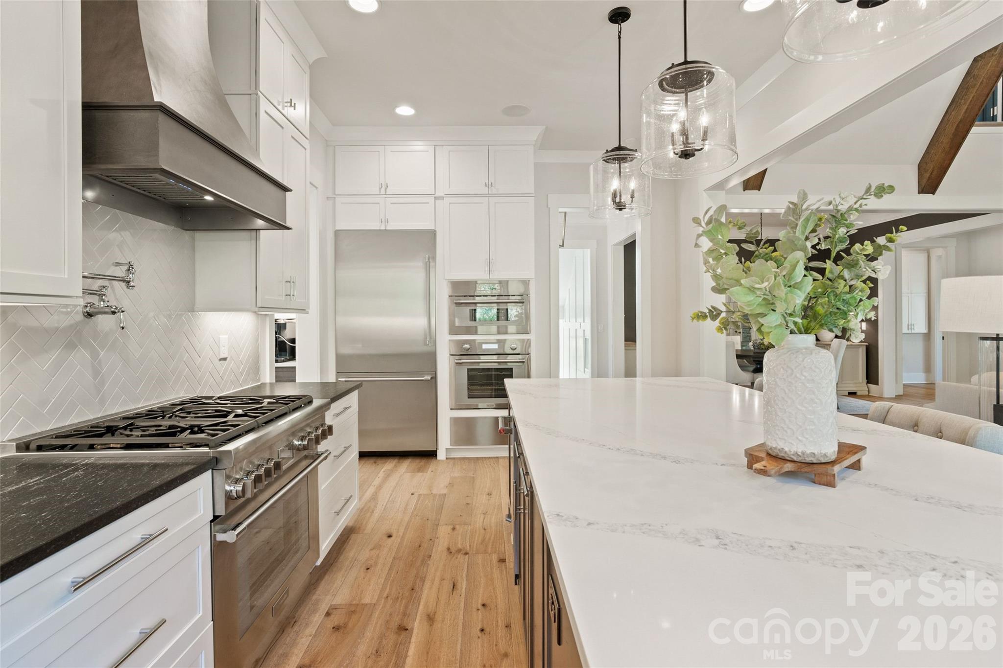 2111 Brandt Road Property Photo 15