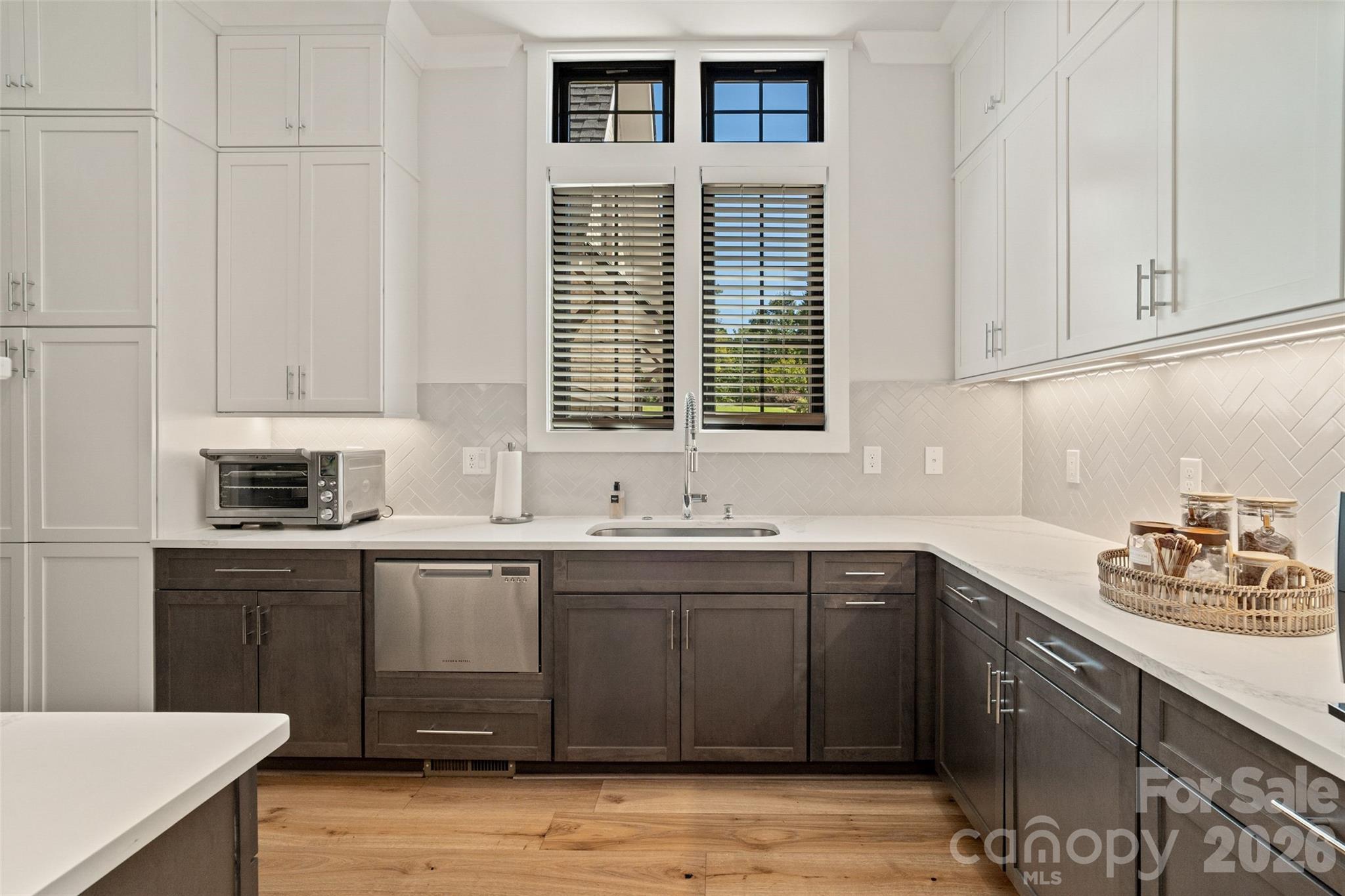 2111 Brandt Road Property Photo 18
