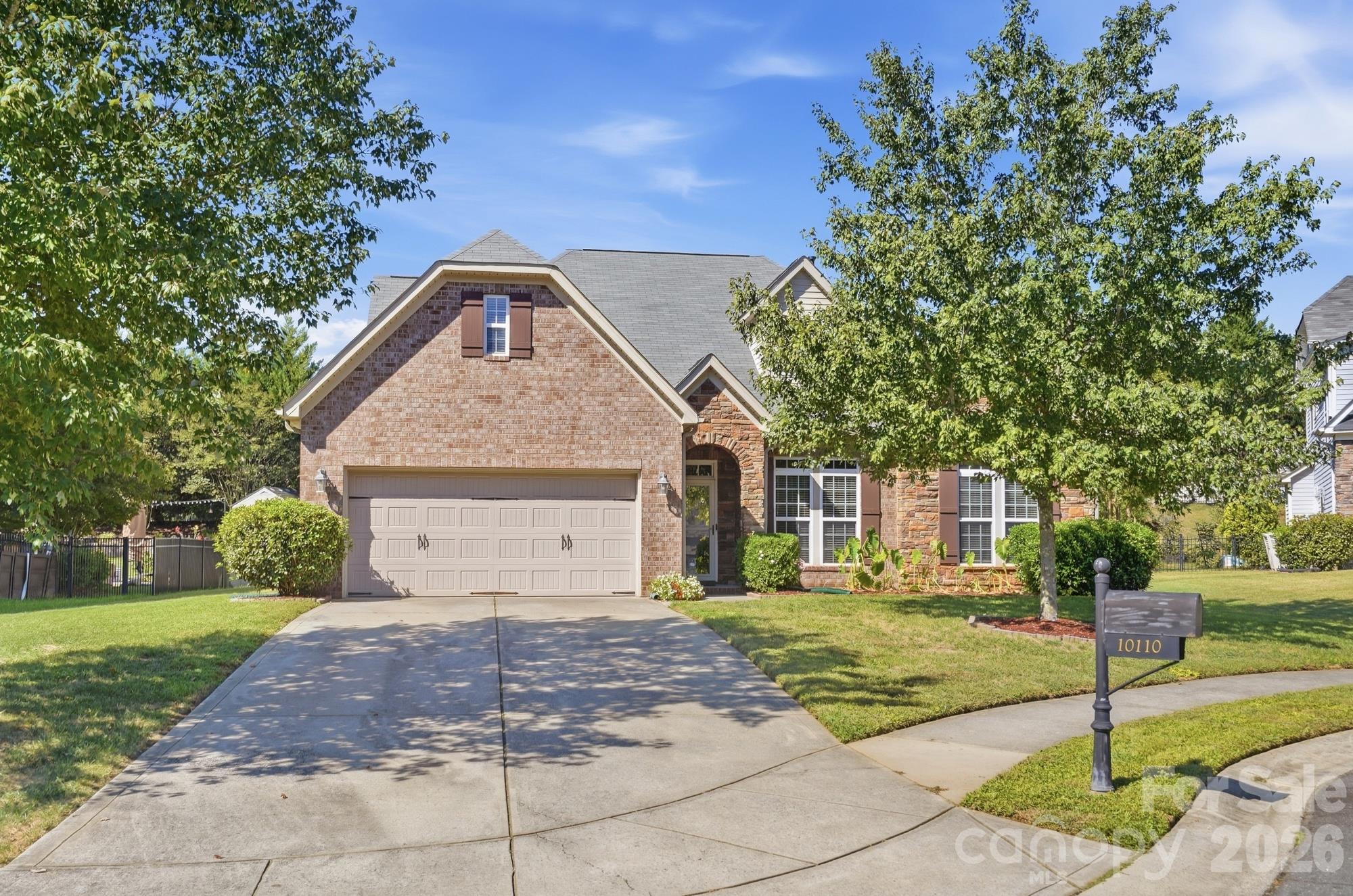 10110 Loch Lomond Drive Property Photo 1