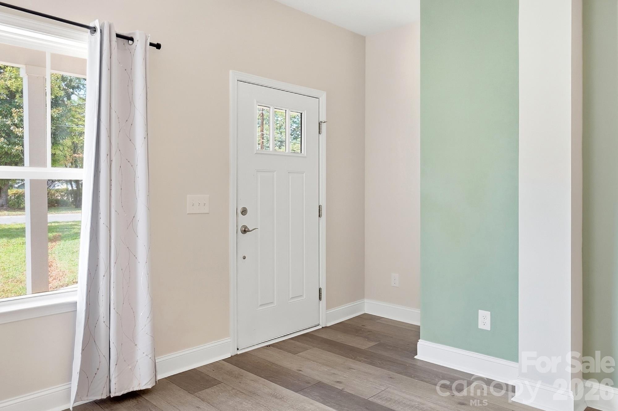 305 Harrison Street Property Photo 8