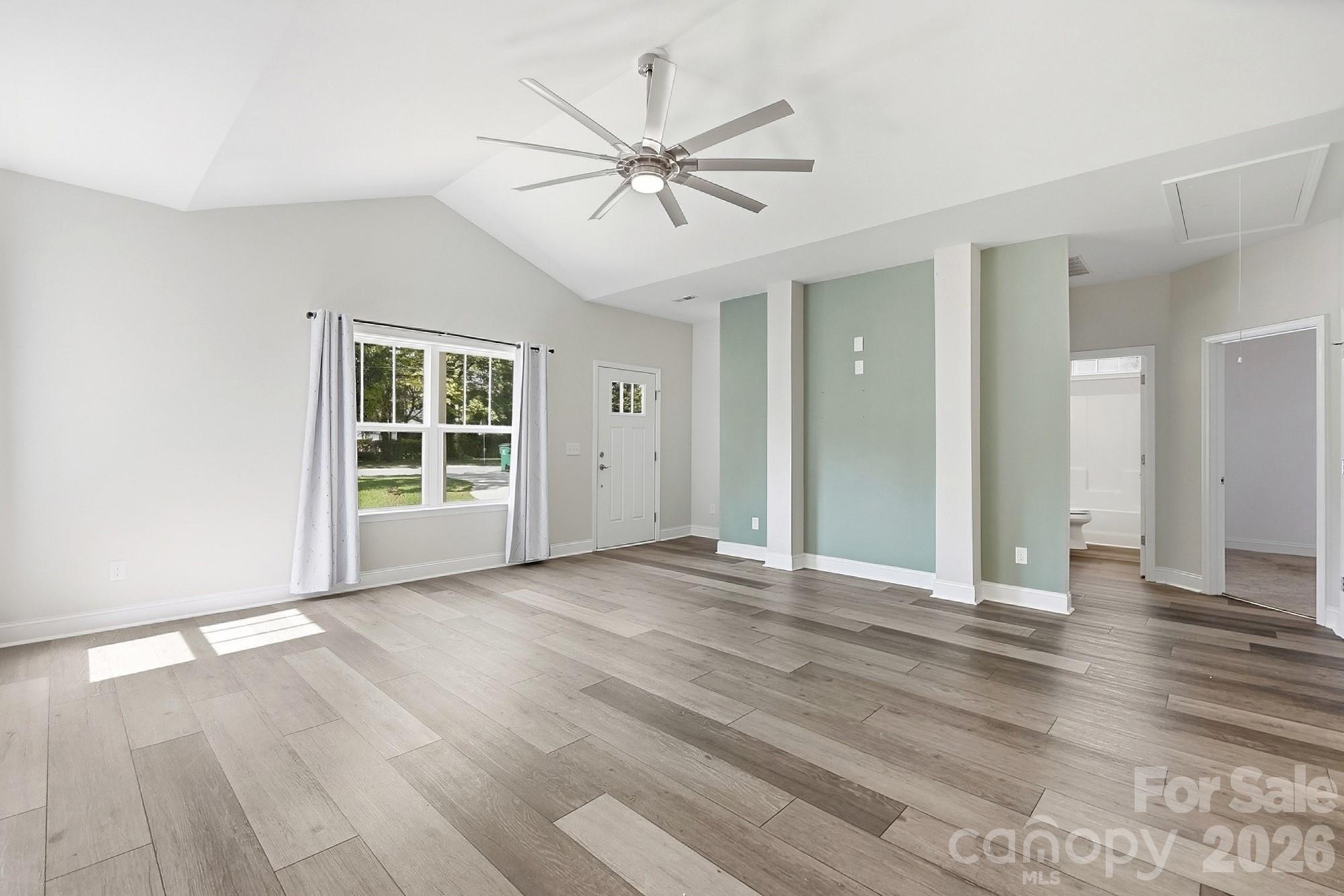 305 Harrison Street Property Photo 11