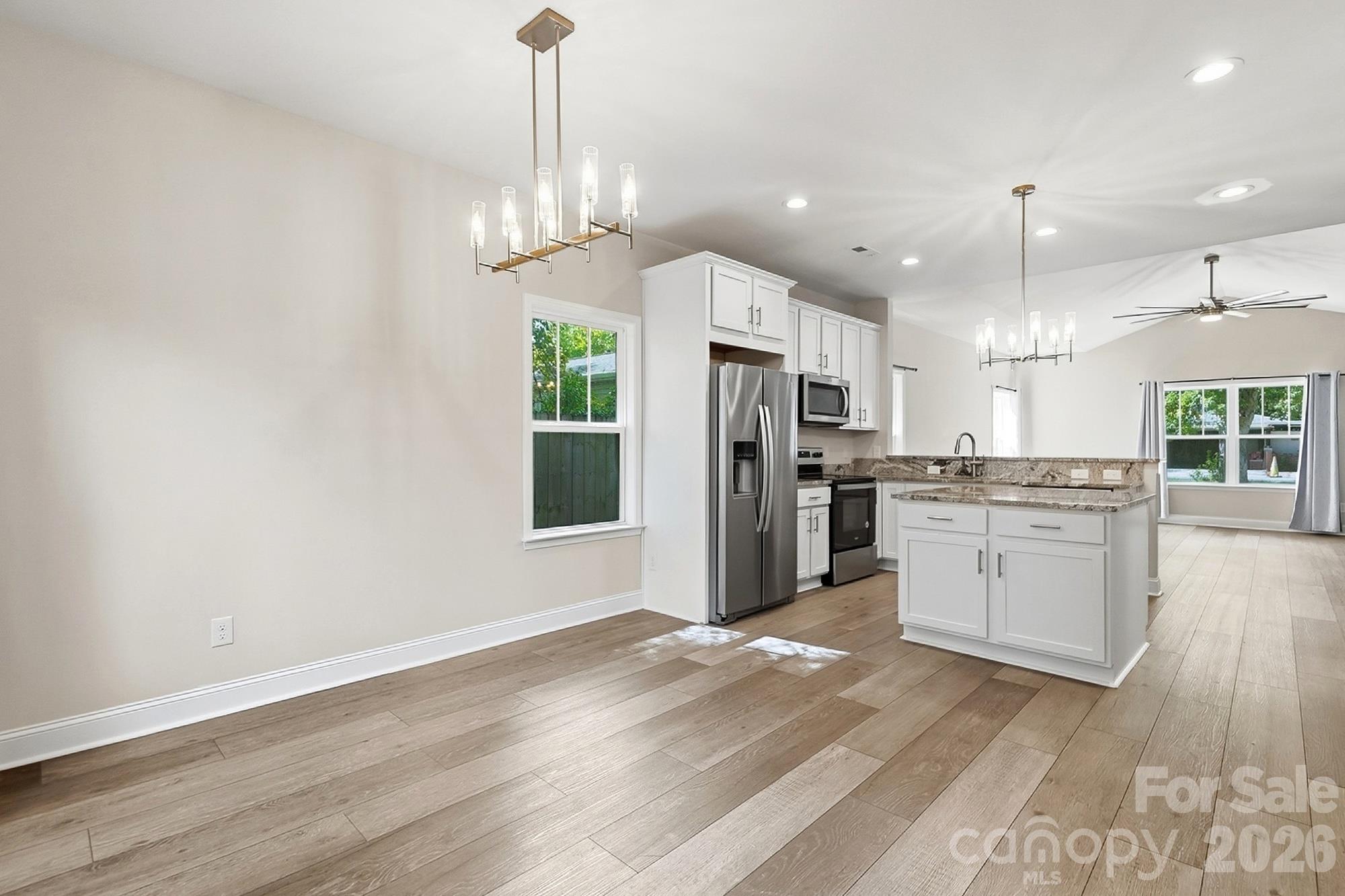 305 Harrison Street Property Photo 21