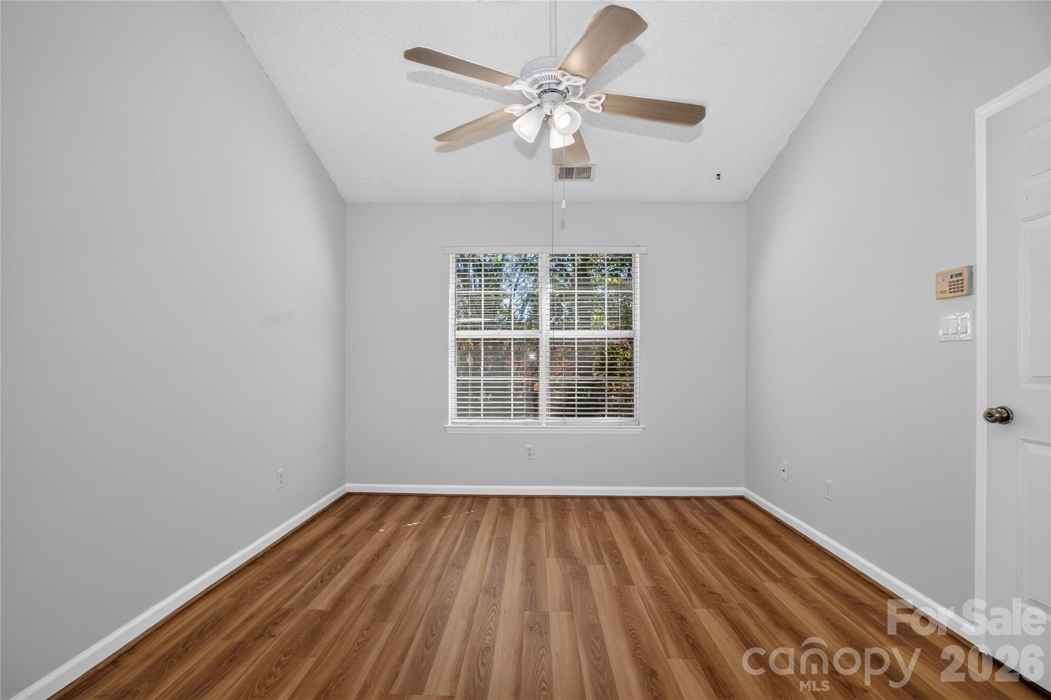 11108 White Stag Drive Property Photo 3