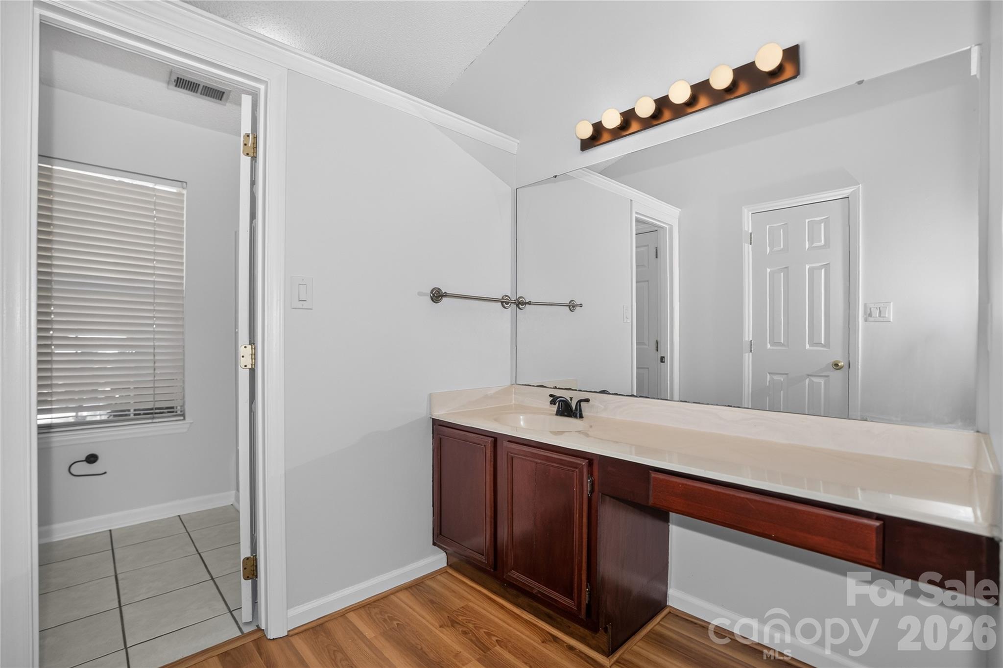 11108 White Stag Drive Property Photo 9