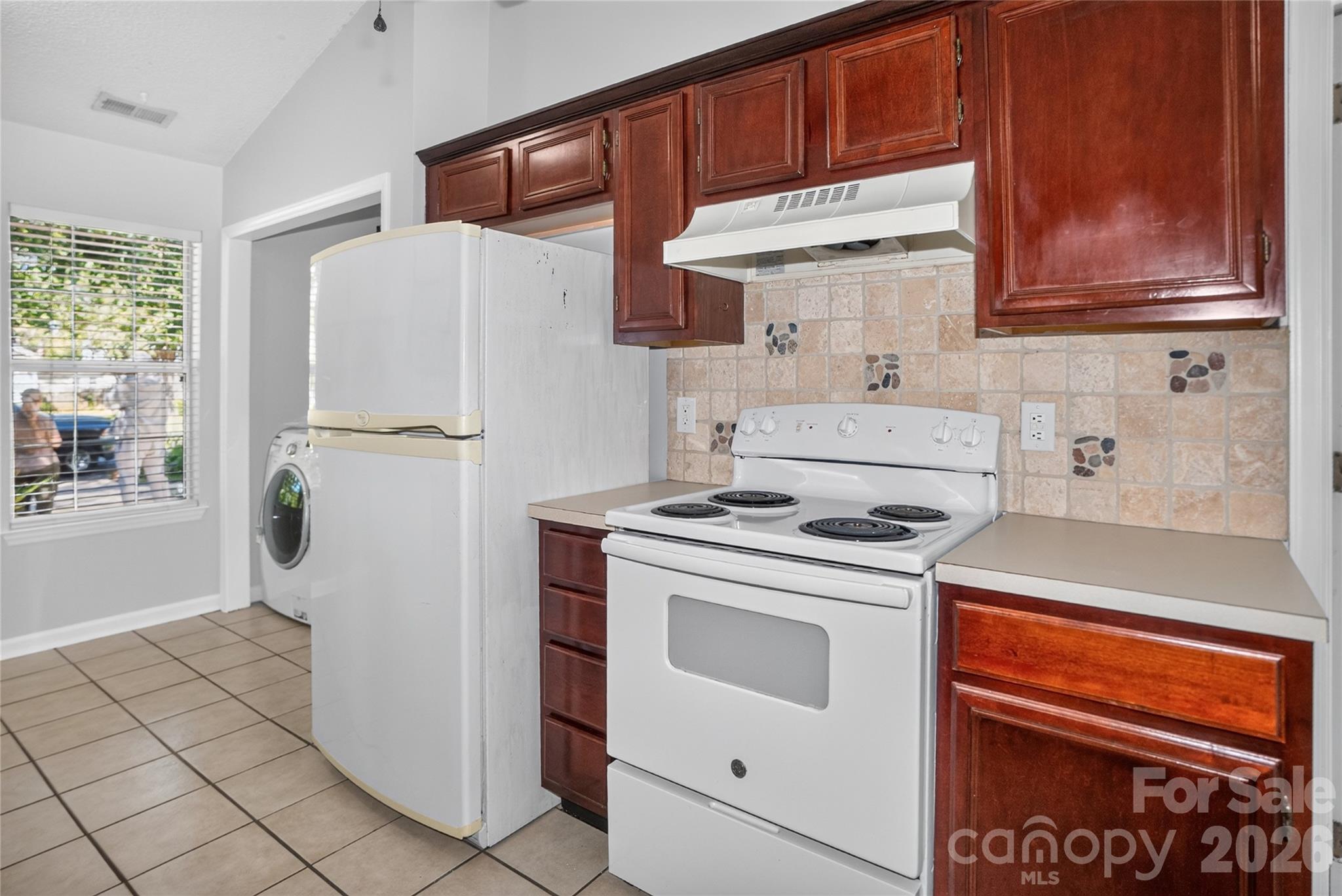 11108 White Stag Drive Property Photo 12