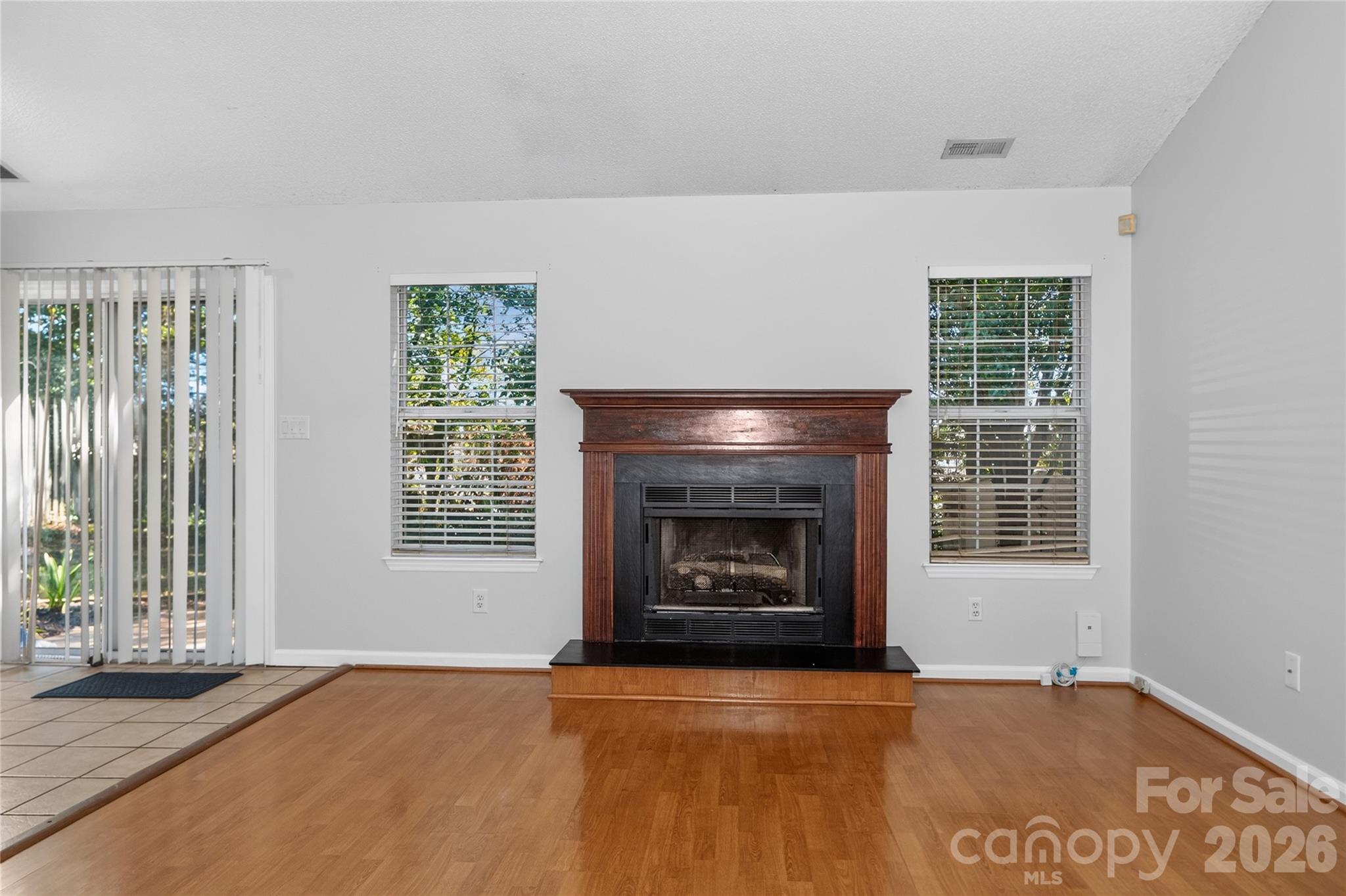 11108 White Stag Drive Property Photo 14