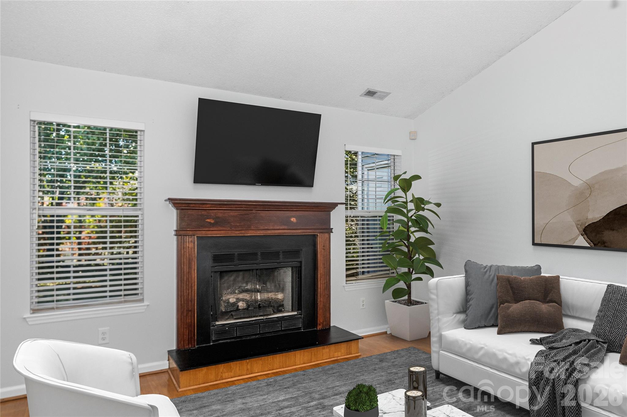 11108 White Stag Drive Property Photo 15