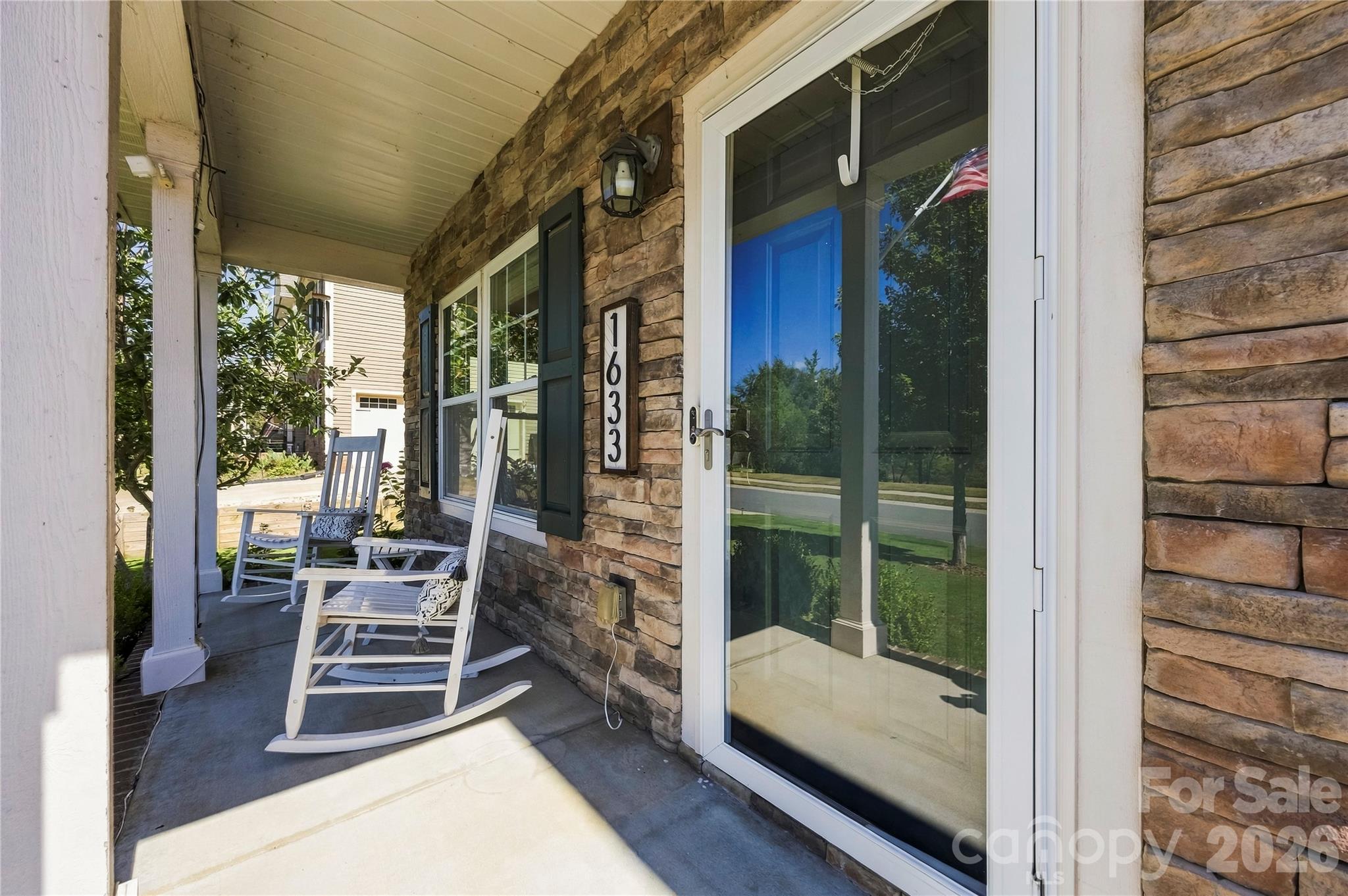 1633 Natalie Lane Property Photo 5