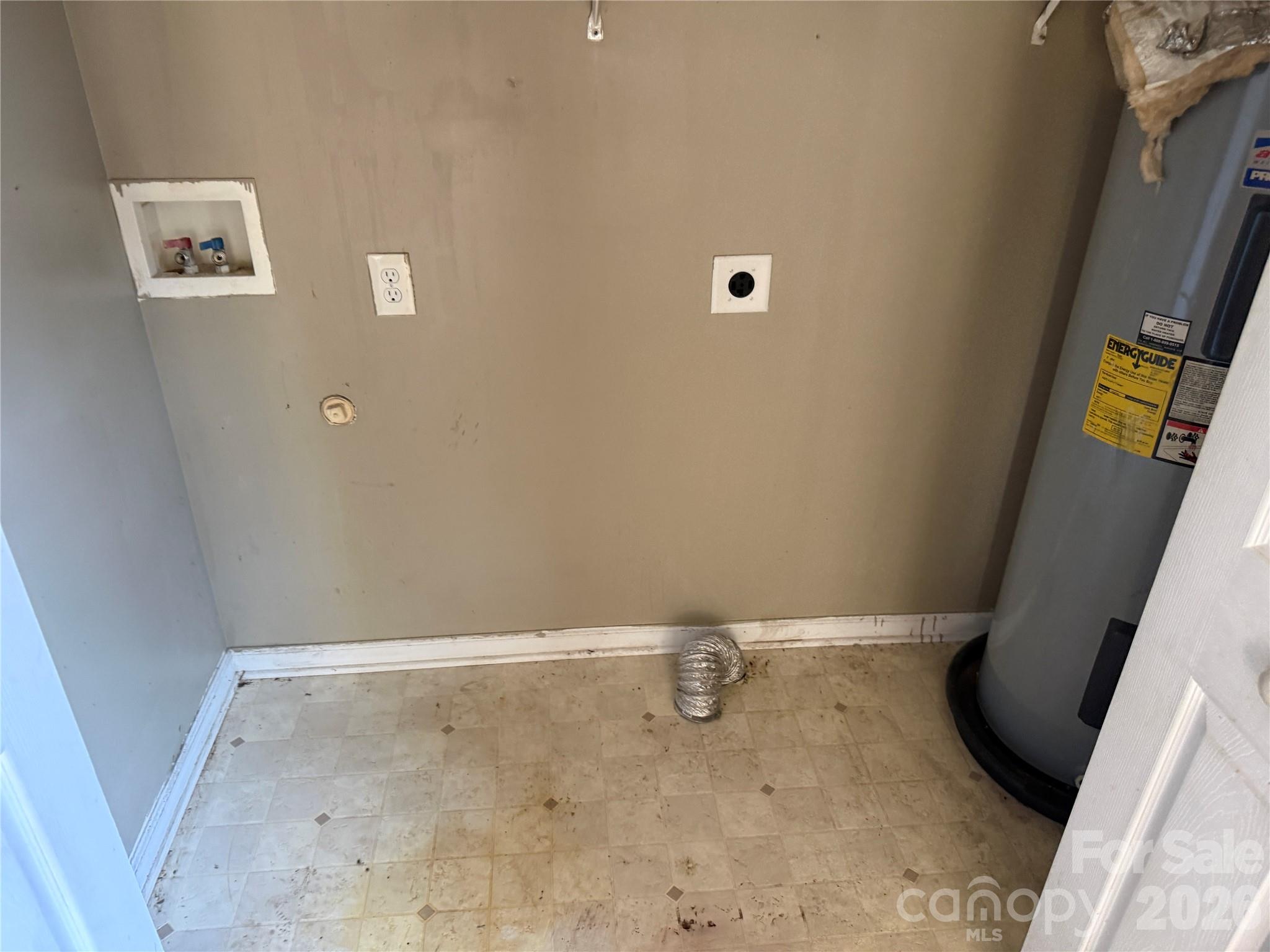 406 N Caldwell Street Property Photo 13