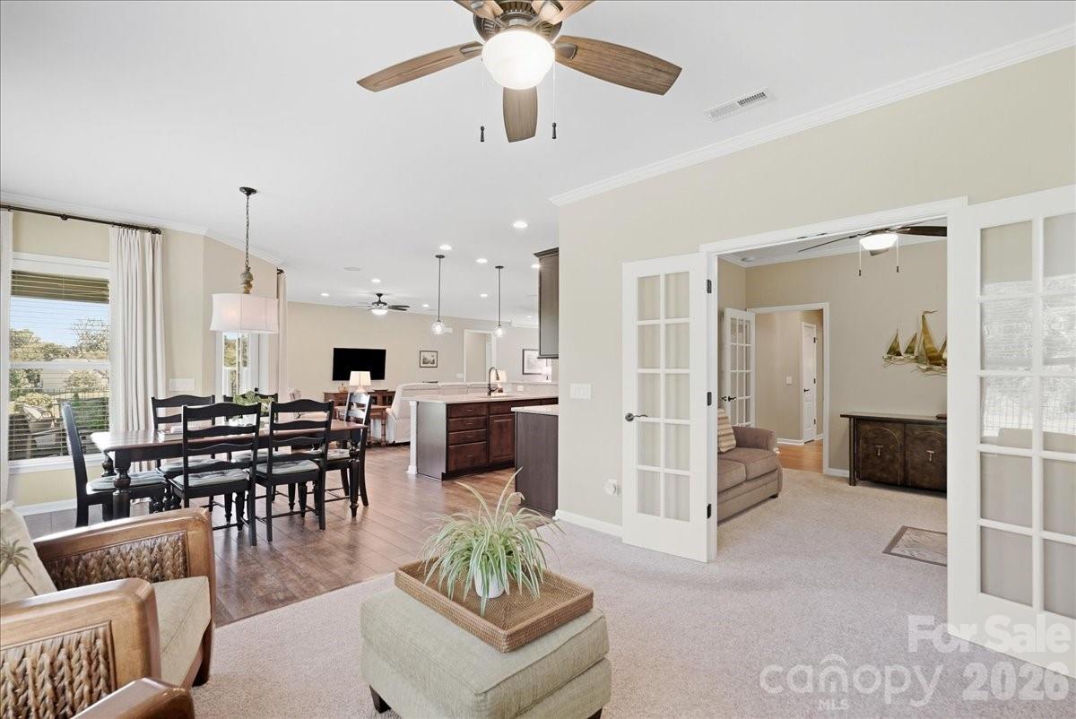 445 Haven Avenue Property Photo 18