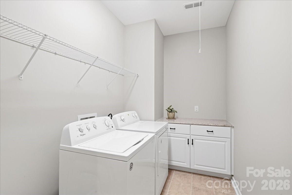 445 Haven Avenue Property Photo 28
