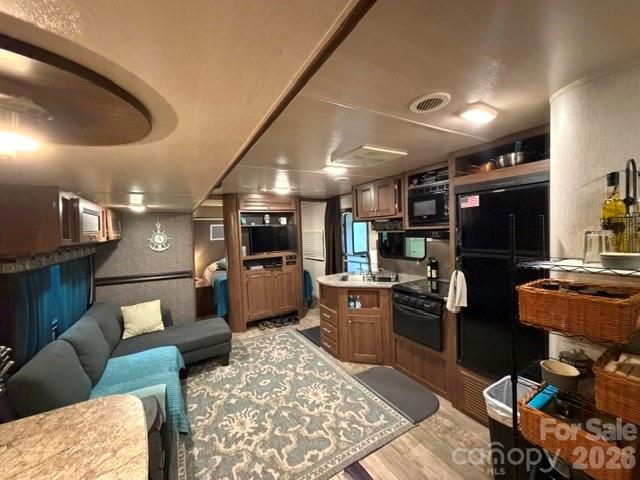 108 Catawba Court Property Photo 25