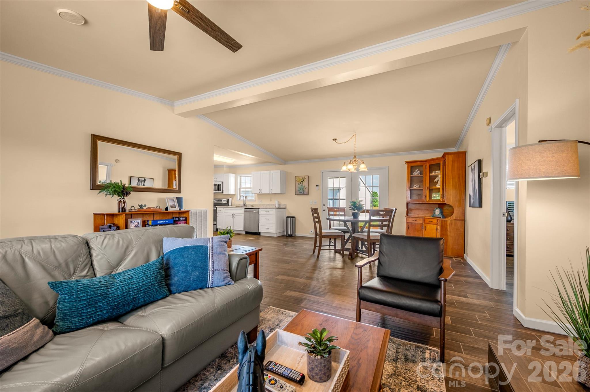 161 Breezy Hill Lane Property Photo 7