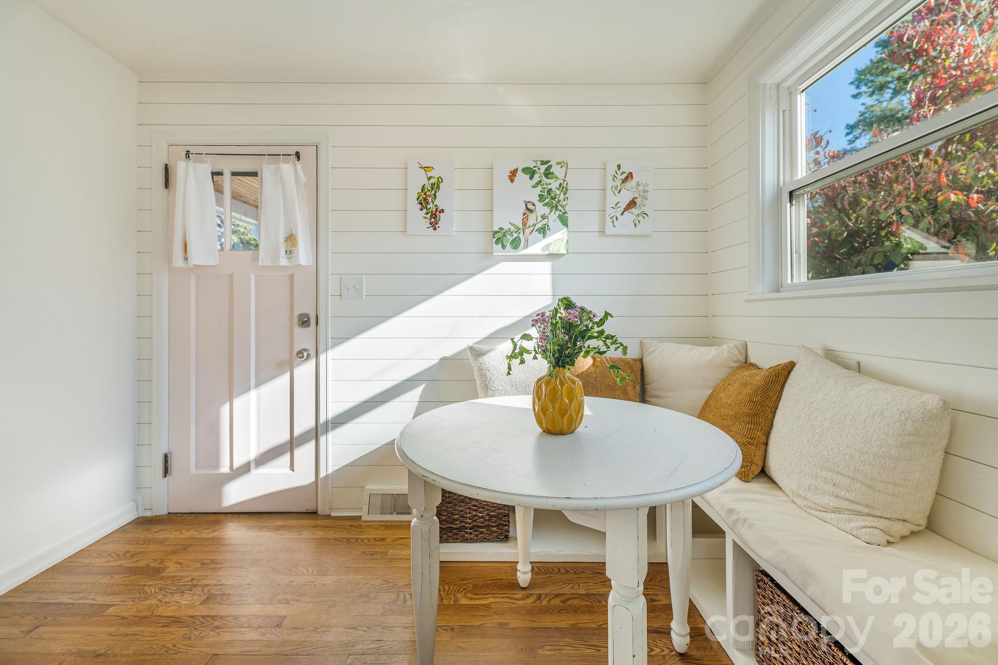 72 Fairfax Avenue Property Photo 9