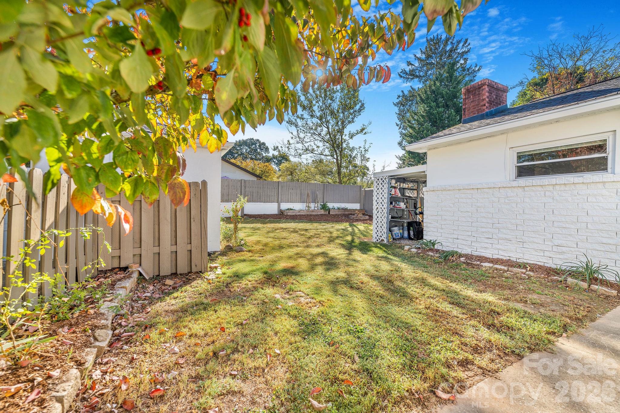 72 Fairfax Avenue Property Photo 34