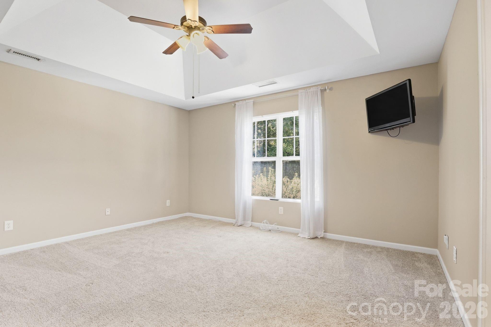 1020 Traditions Park Drive Property Photo 11