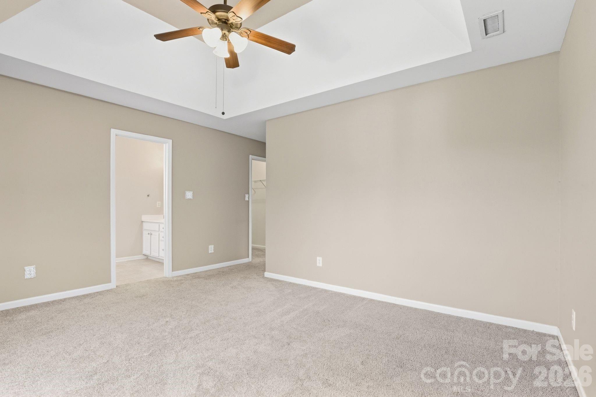 1020 Traditions Park Drive Property Photo 12