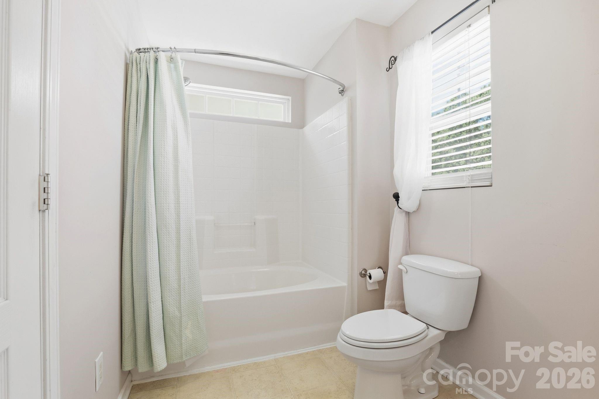 1020 Traditions Park Drive Property Photo 15