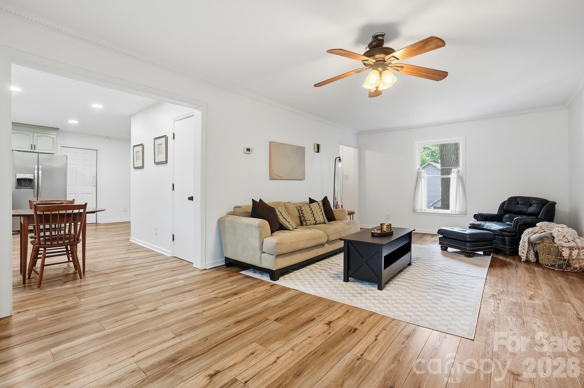 5060 Suwarrow Circle Property Photo 14