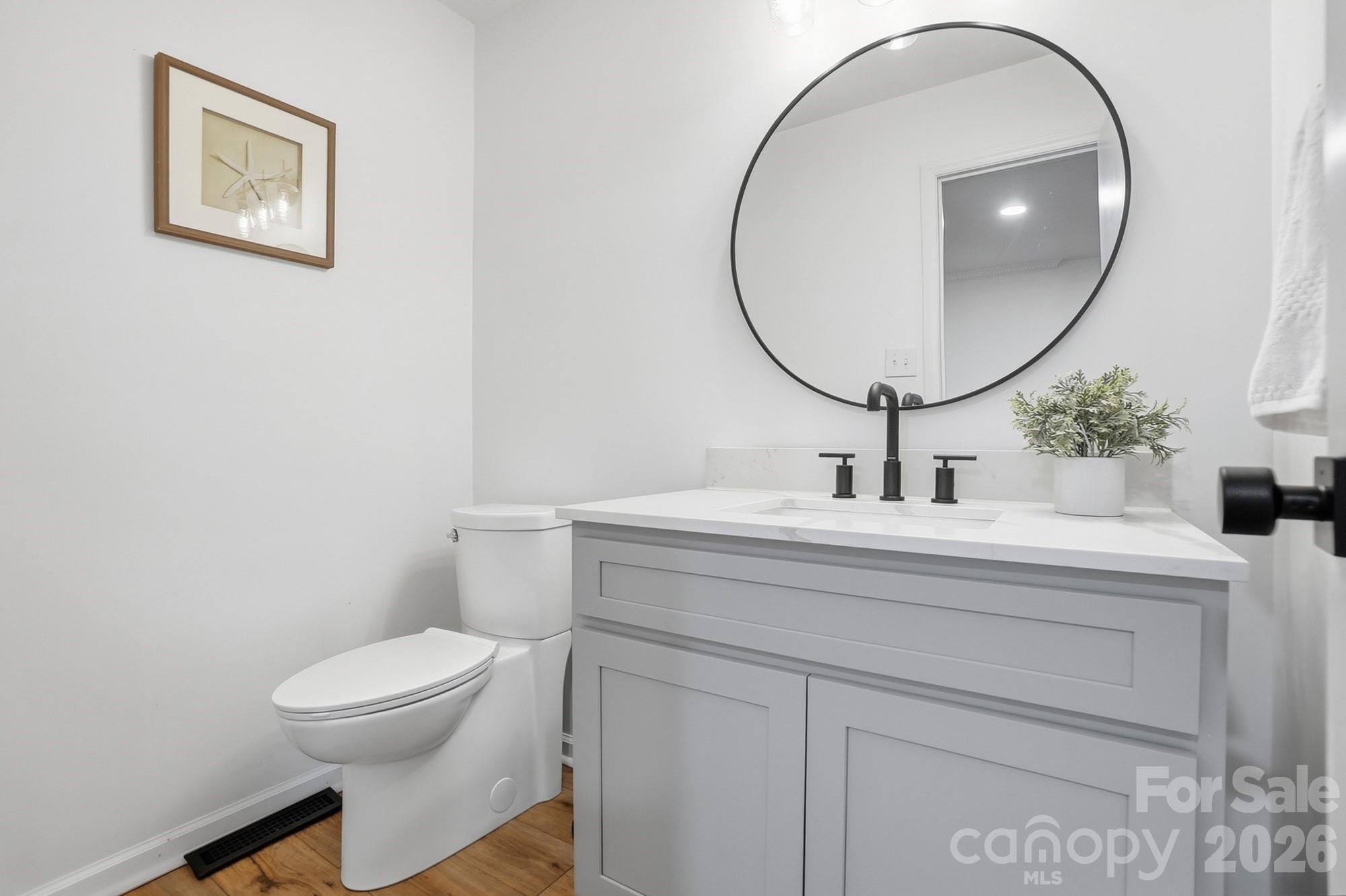 5060 Suwarrow Circle Property Photo 16