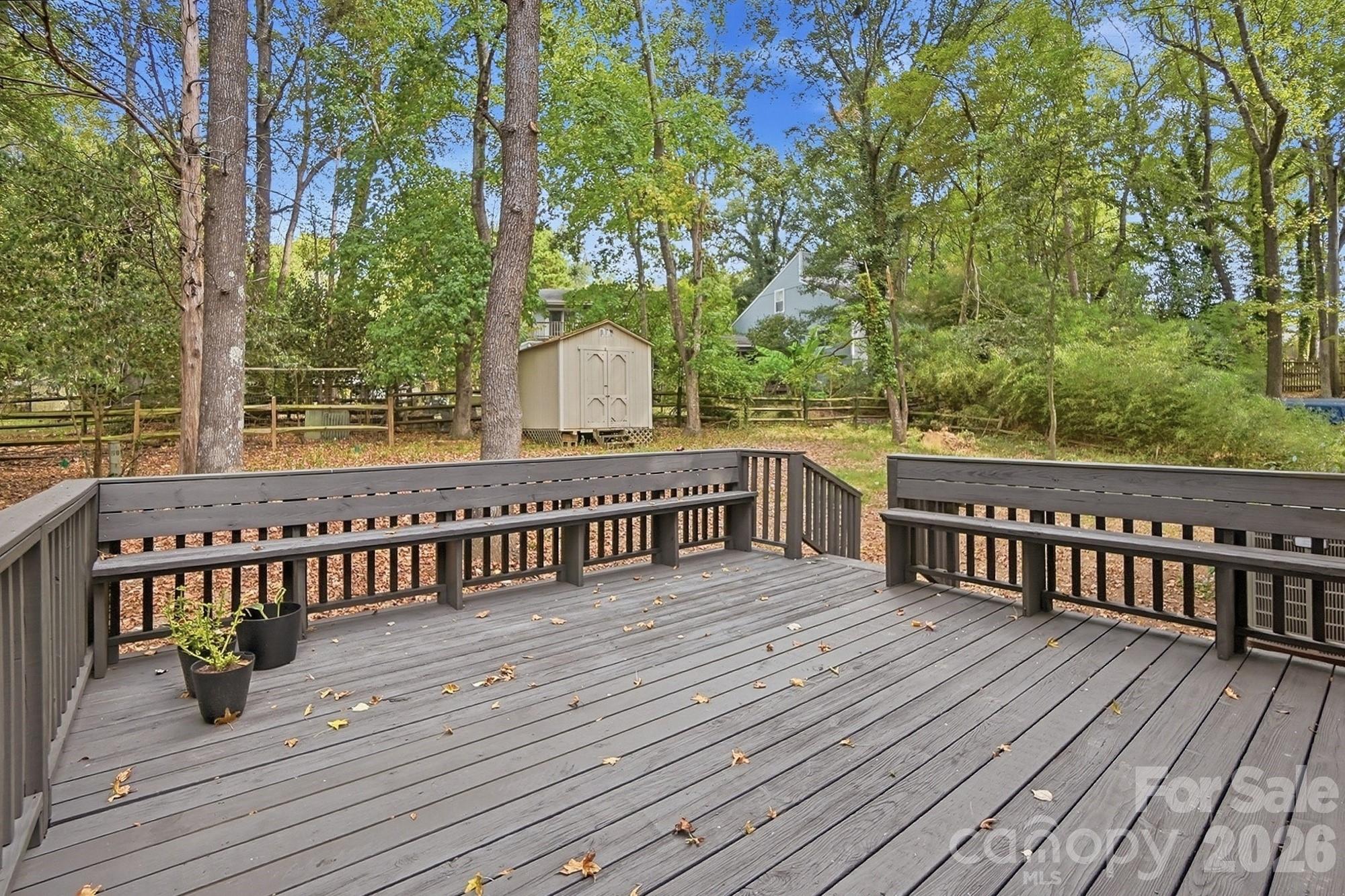 5060 Suwarrow Circle Property Photo 27