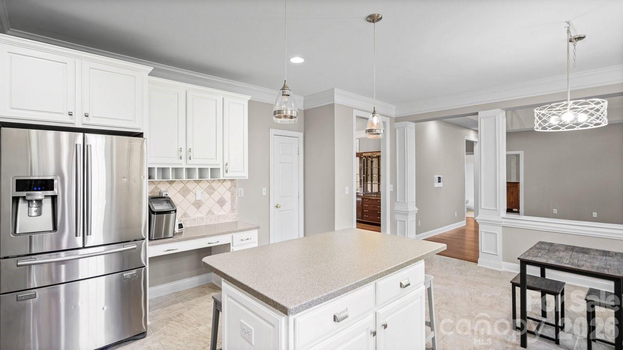 1911 Solway Lane Property Photo 17