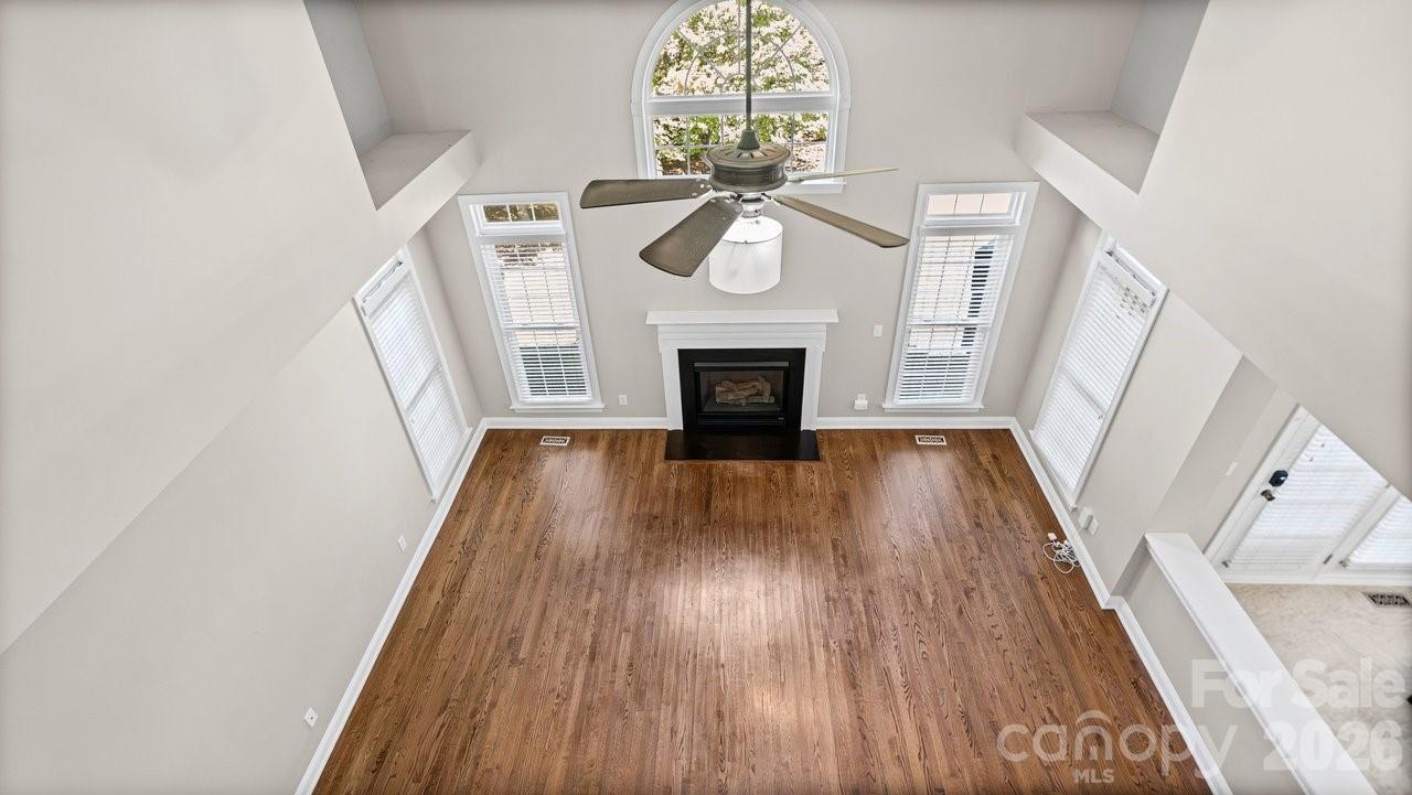 1911 Solway Lane Property Photo 20