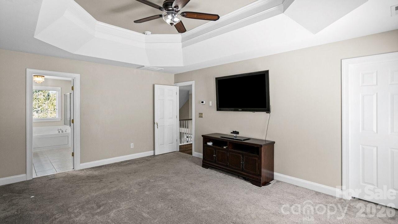 1911 Solway Lane Property Photo 27