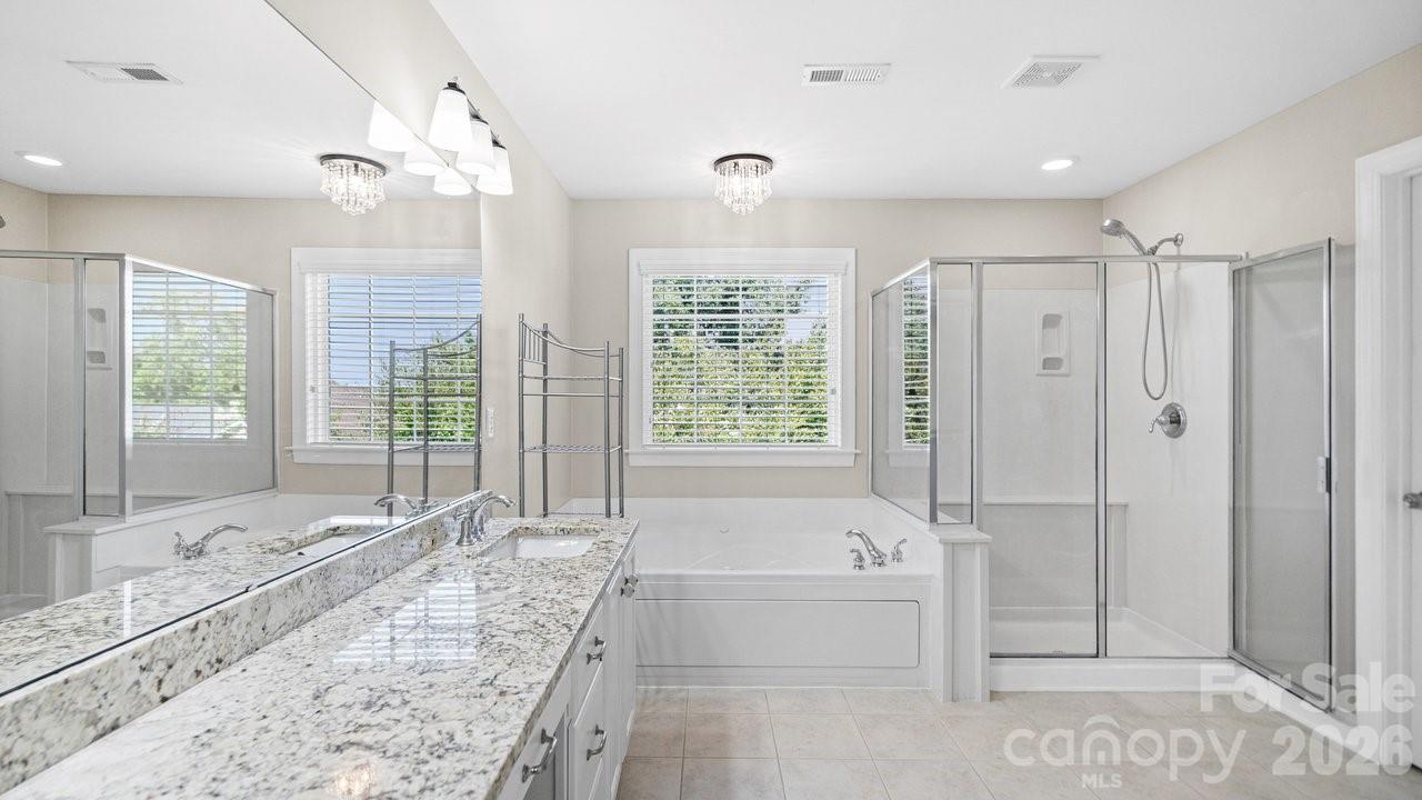 1911 Solway Lane Property Photo 28