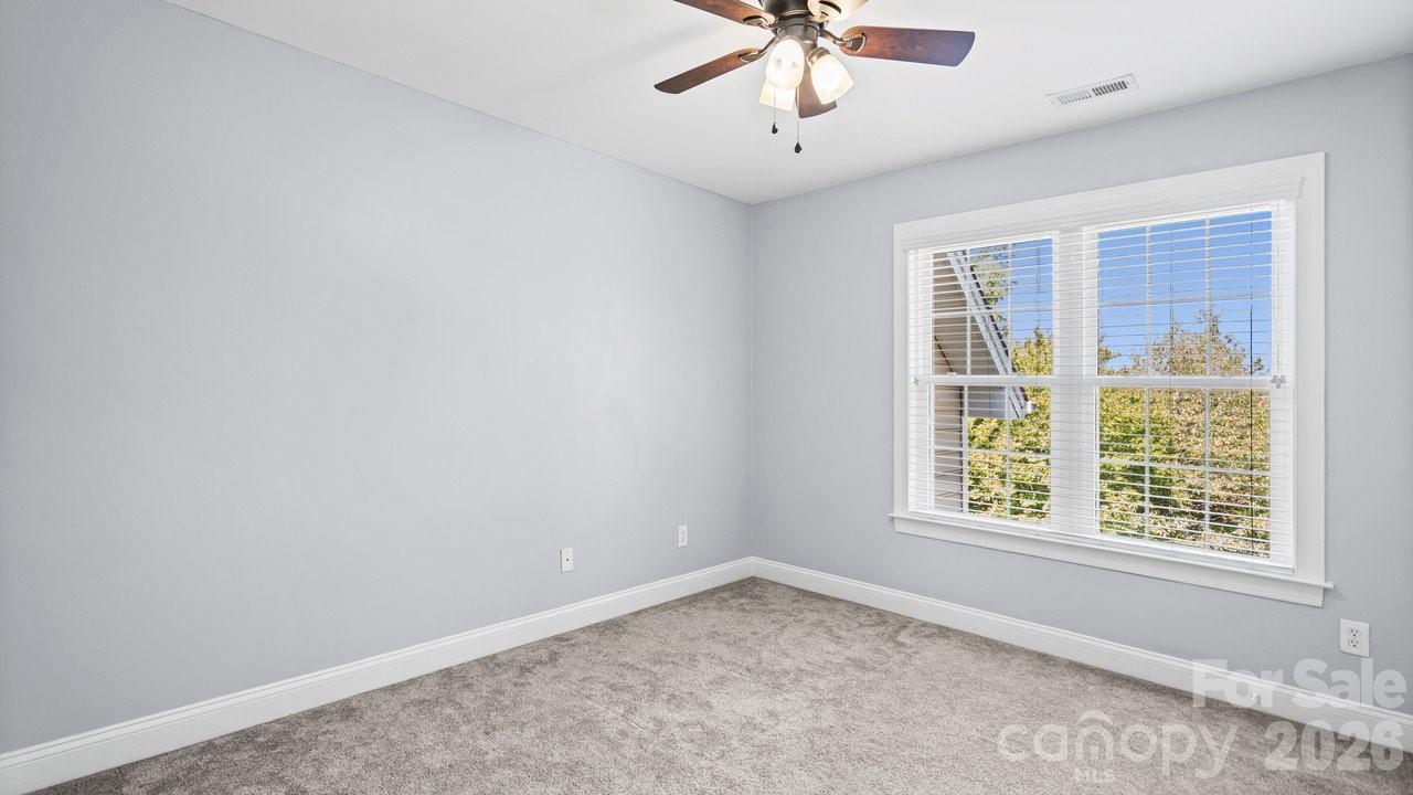 1911 Solway Lane Property Photo 34