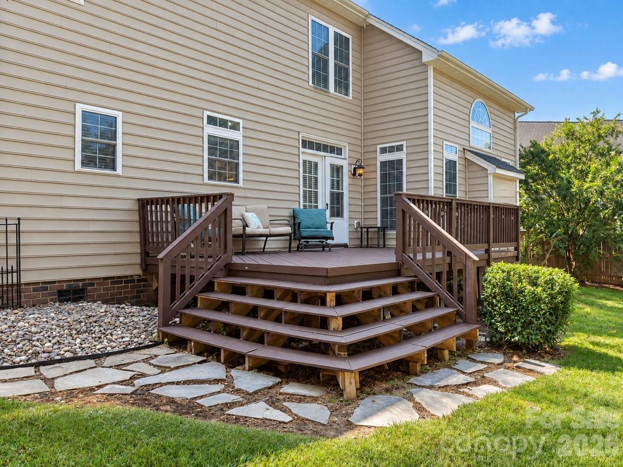1911 Solway Lane Property Photo 43