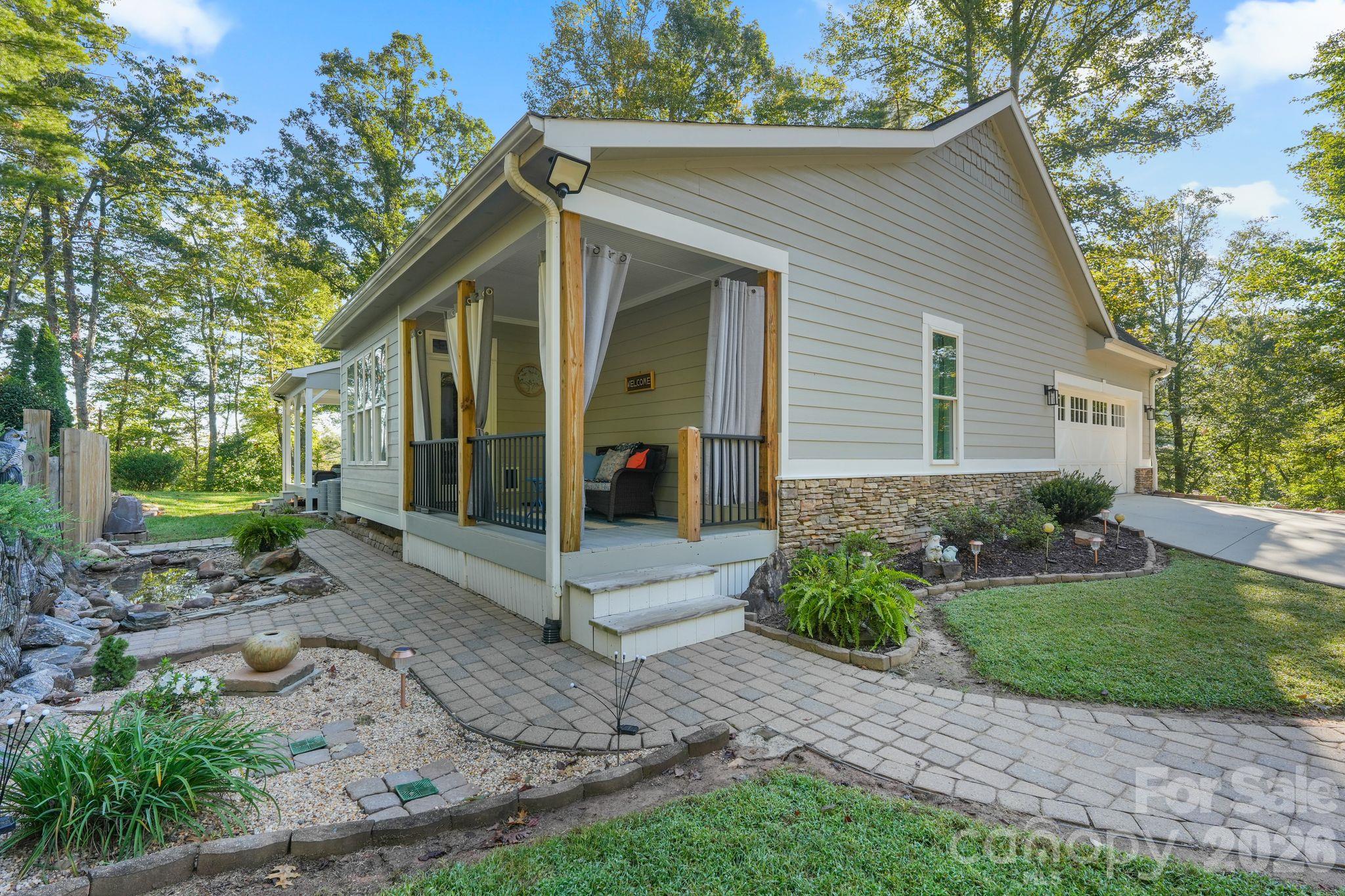 2641 Blowing Rock Boulevard Property Photo 6