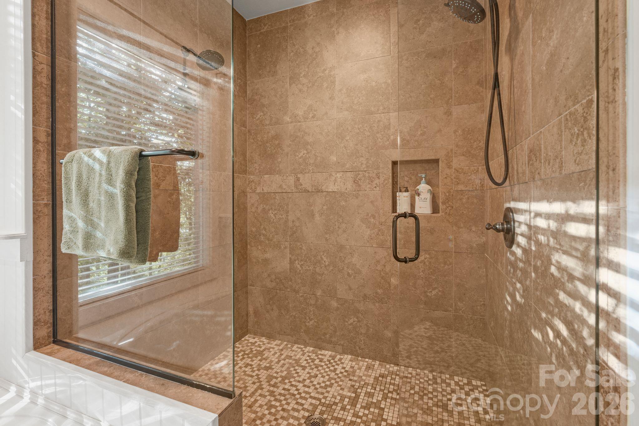 2641 Blowing Rock Boulevard Property Photo 10