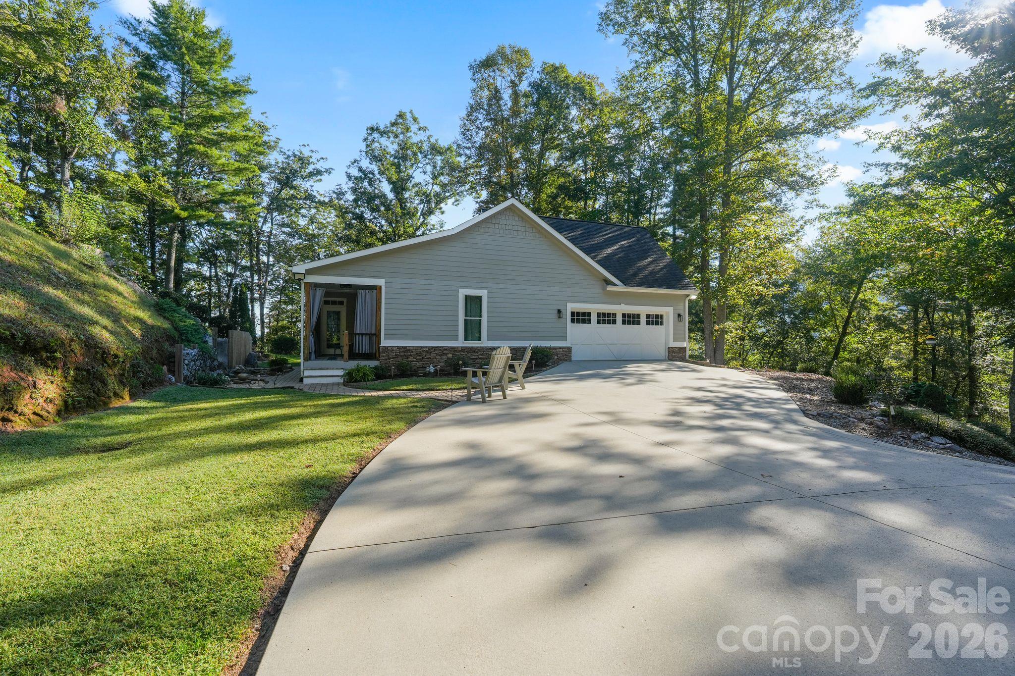 2641 Blowing Rock Boulevard Property Photo 11