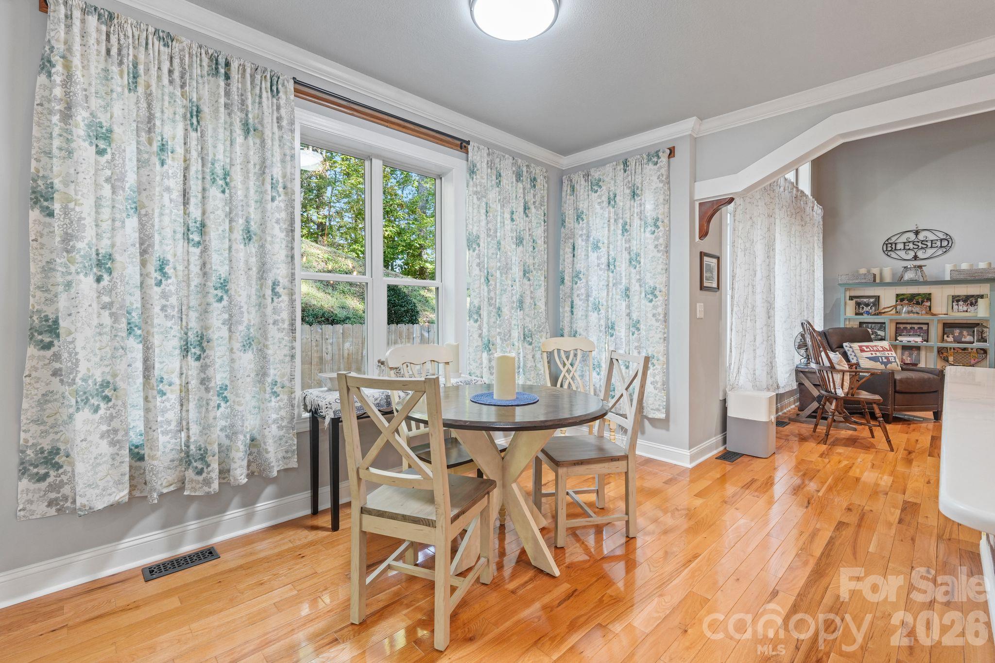 2641 Blowing Rock Boulevard Property Photo 17