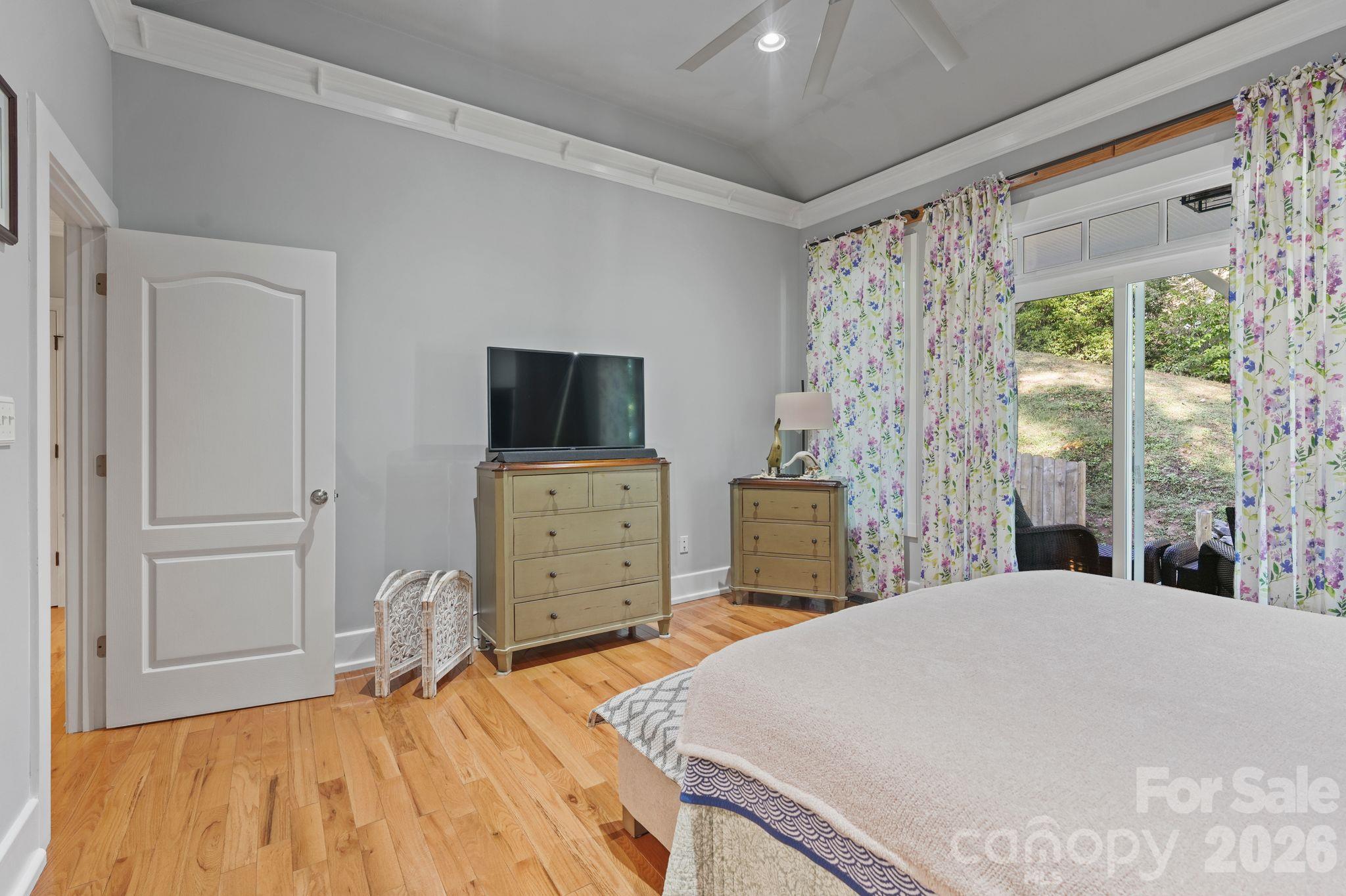 2641 Blowing Rock Boulevard Property Photo 23