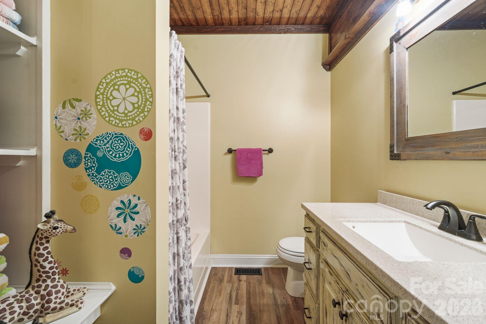 2641 Blowing Rock Boulevard Property Photo 27