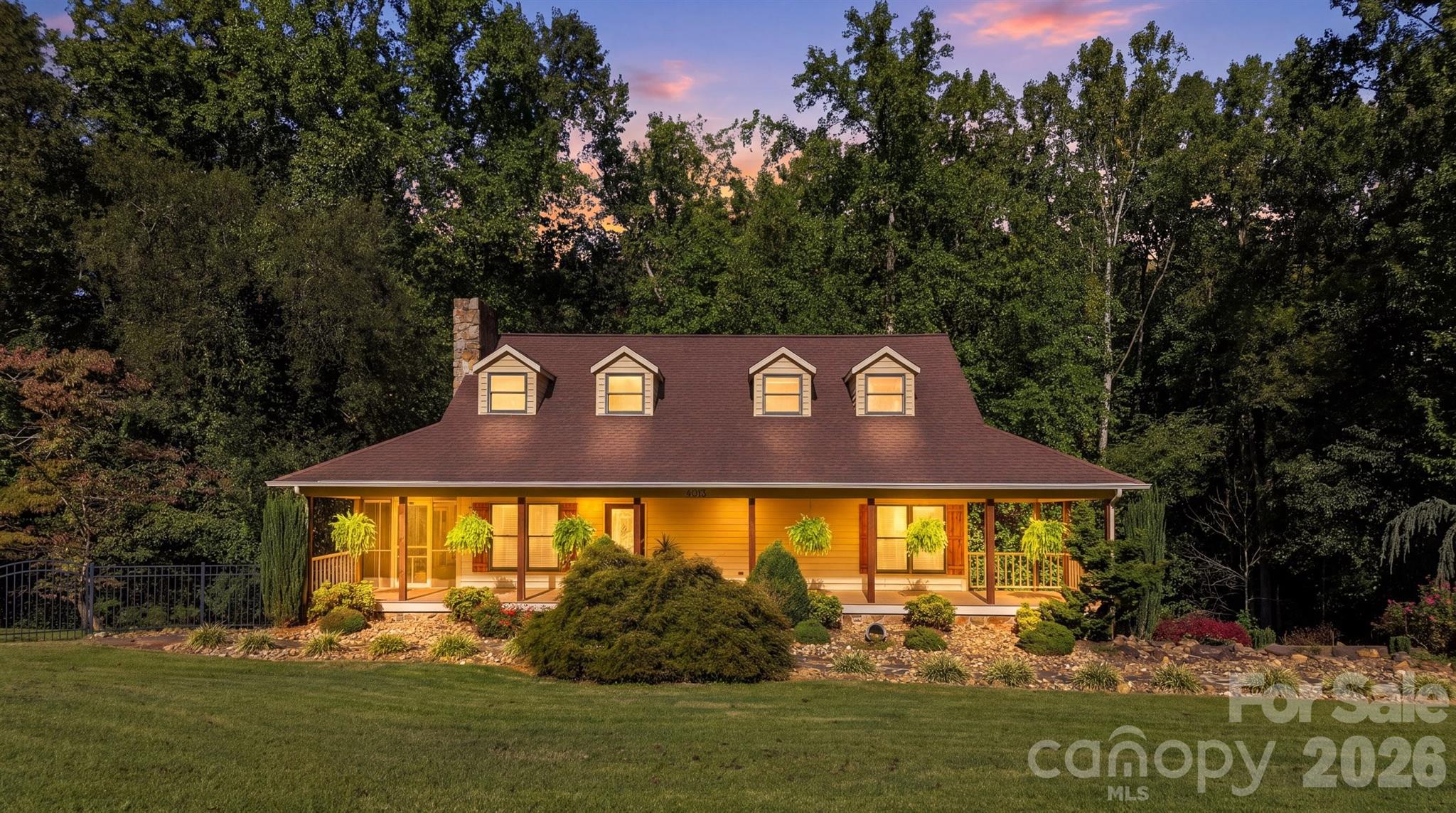 4013 Carlton Drive Property Photo 1