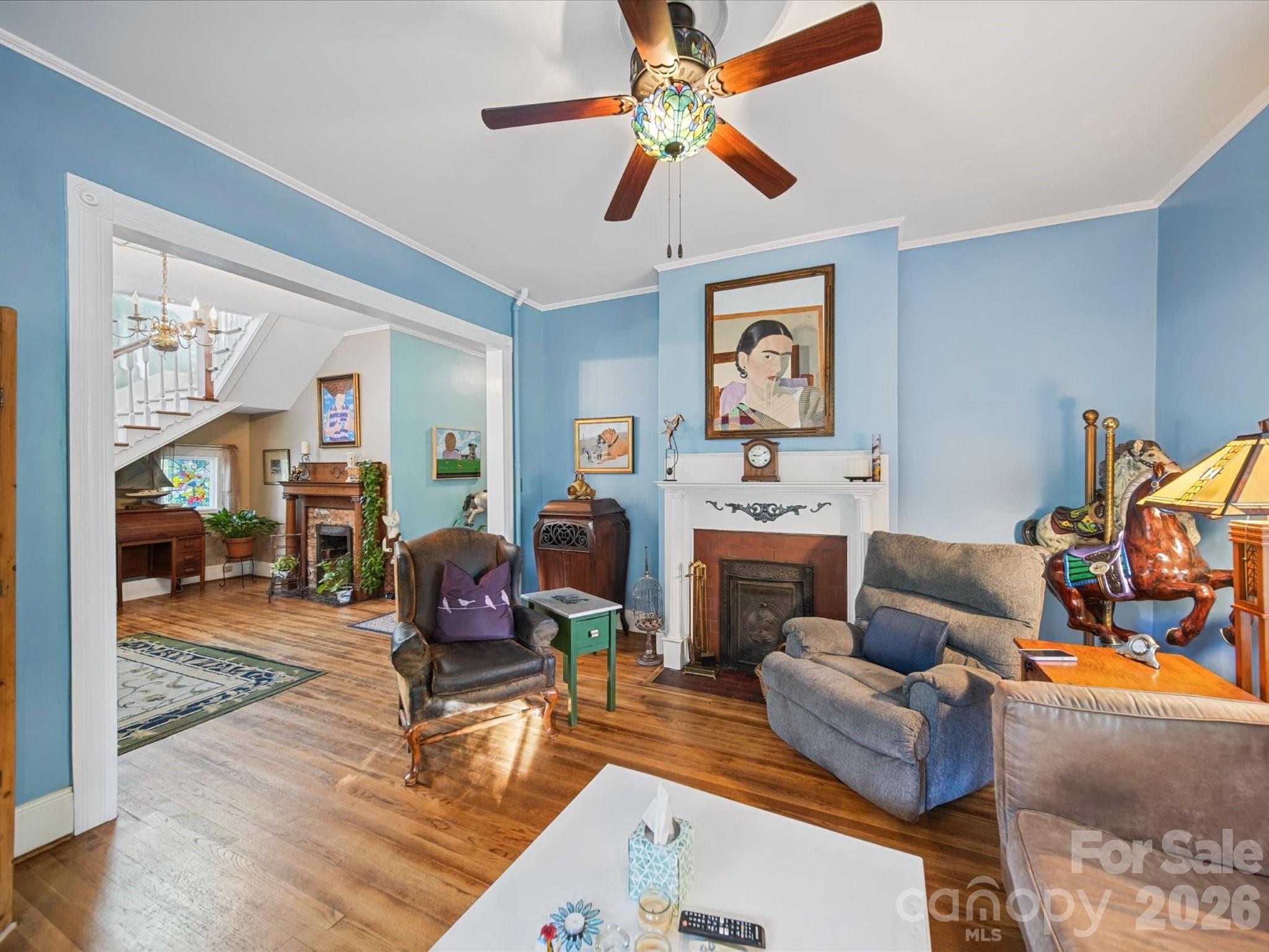 226 S Ellis Street Property Photo 11