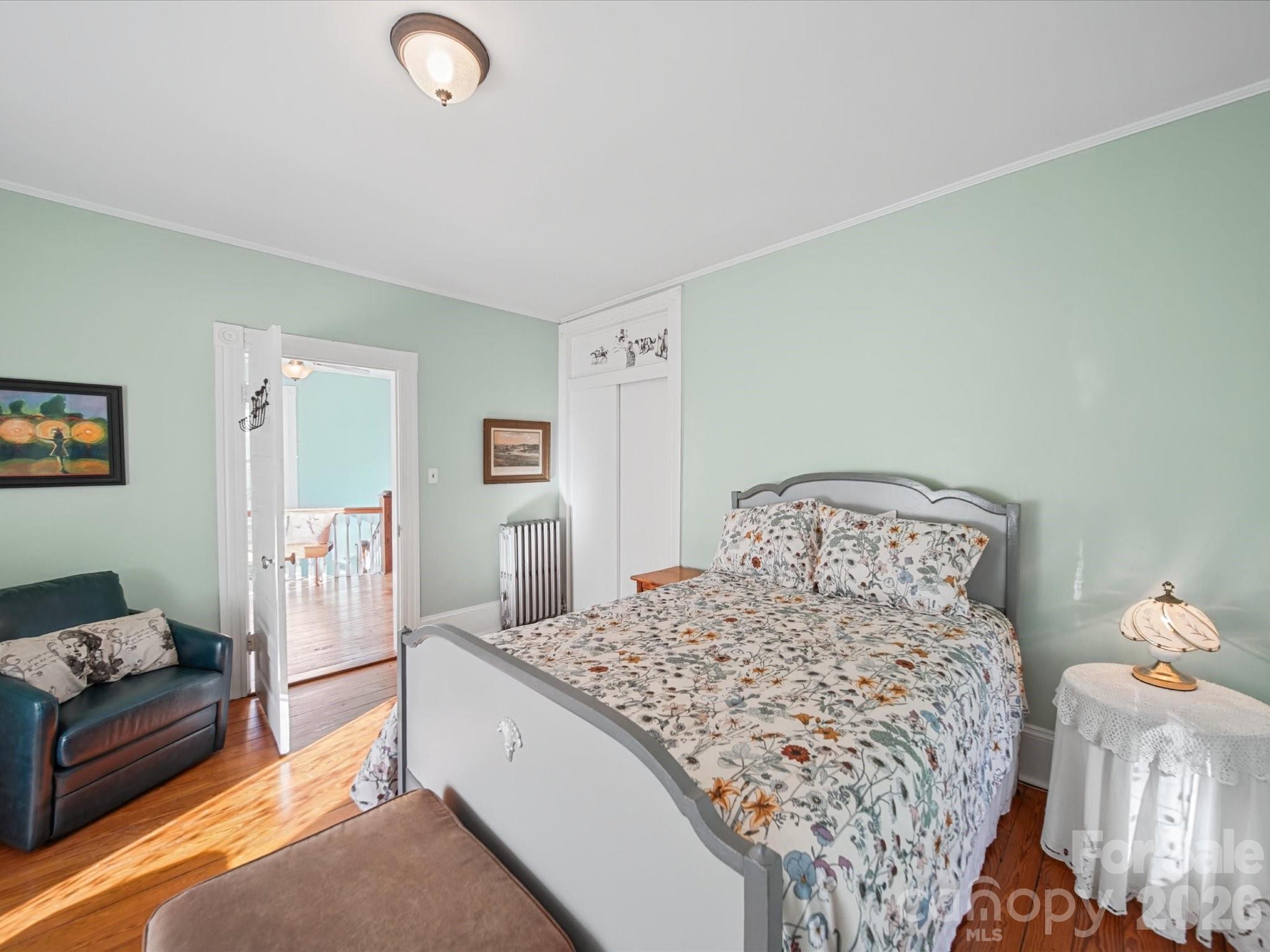 226 S Ellis Street Property Photo 25