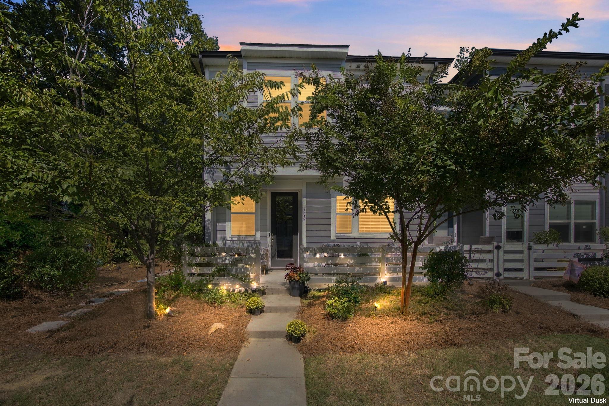 706 Redd Alley Property Photo 1