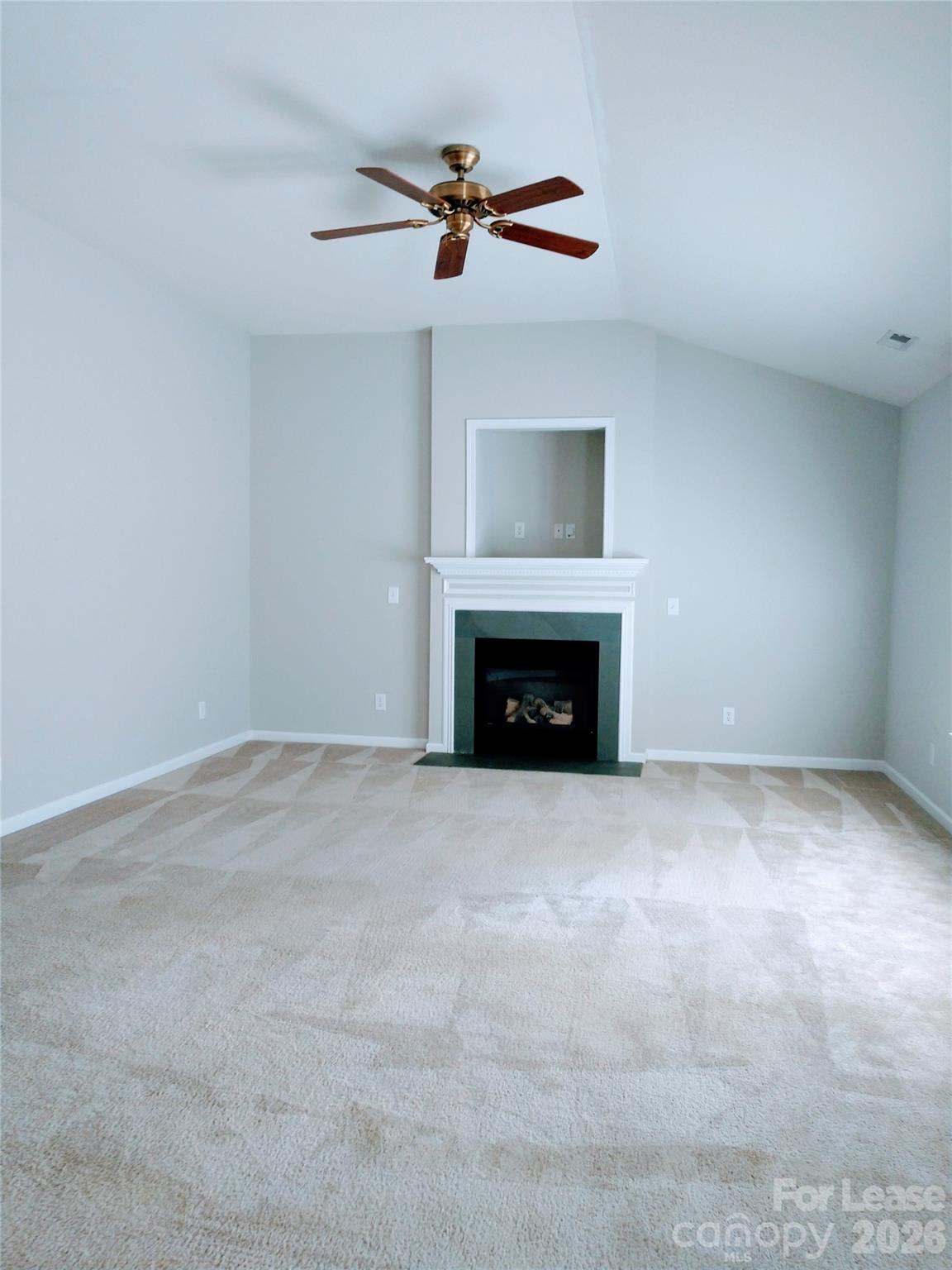 13121 Greencreek Drive Property Photo 2