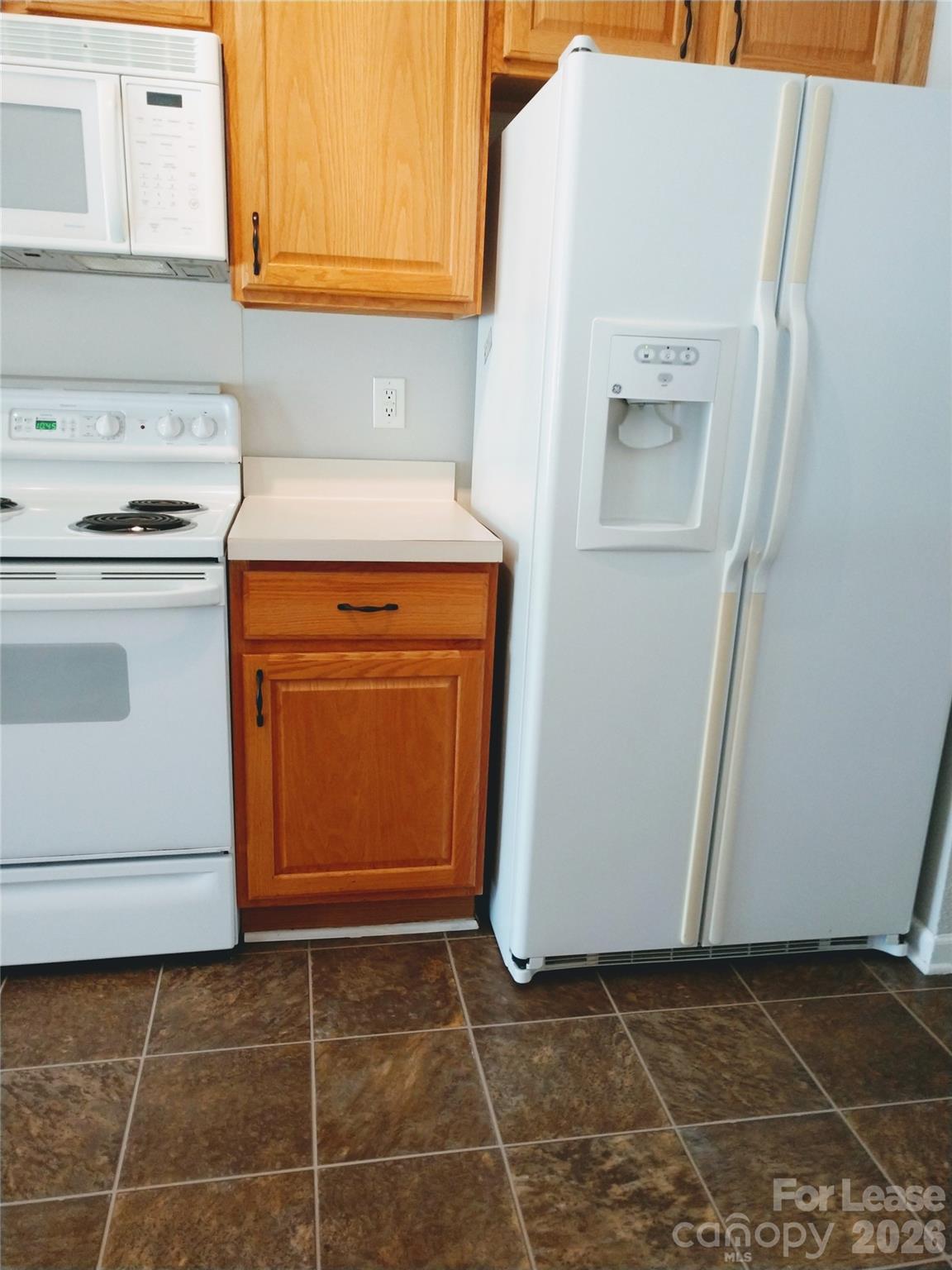 13121 Greencreek Drive Property Photo 8