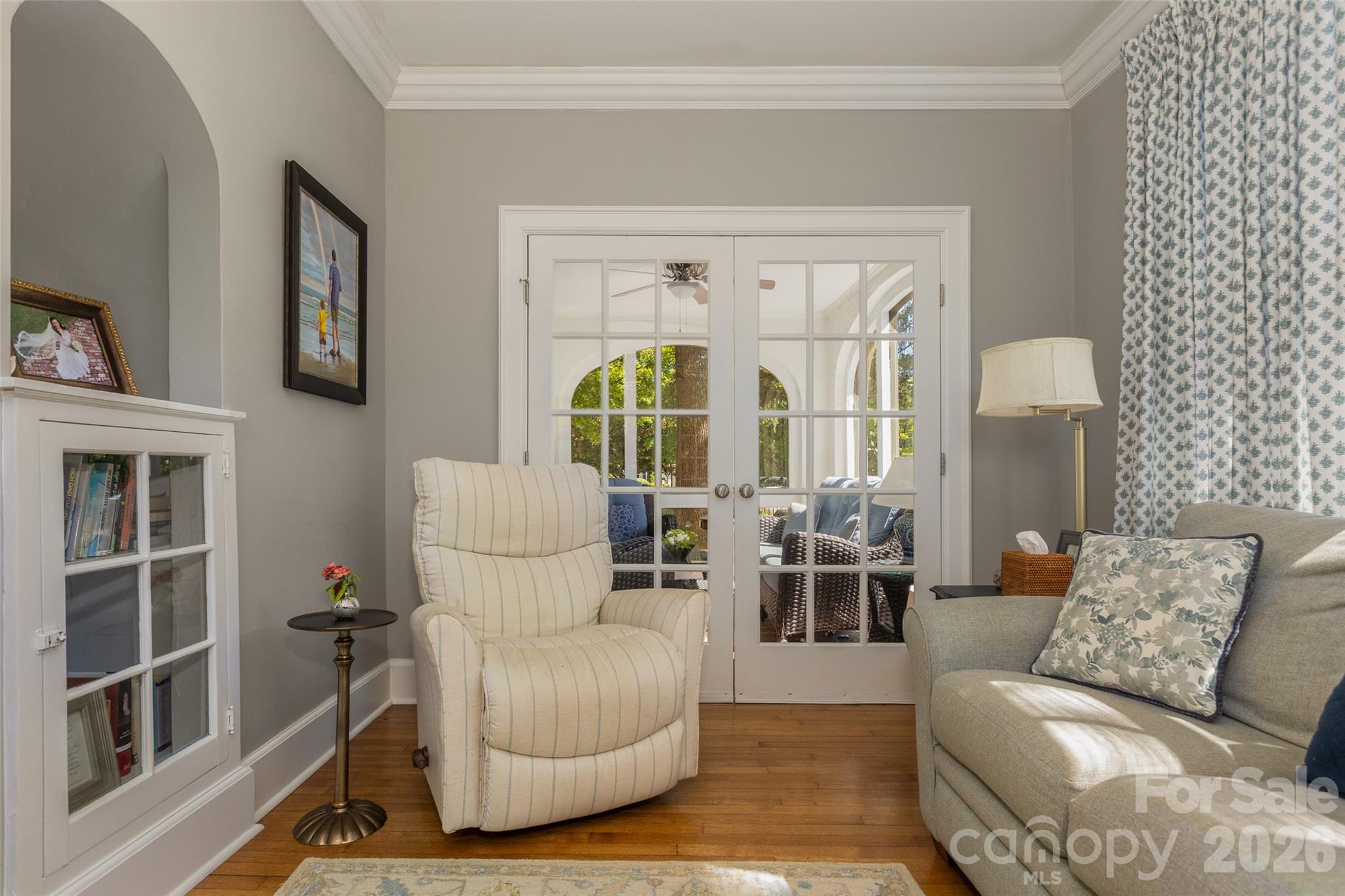 200 Kimberly Avenue Property Photo 17