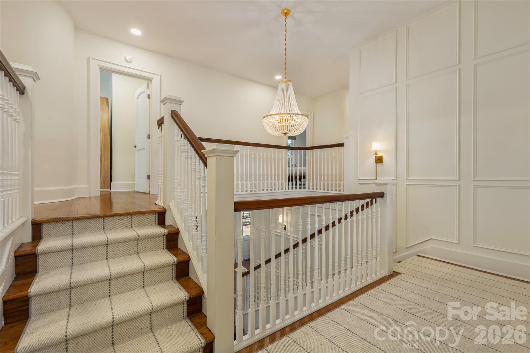 200 Kimberly Avenue Property Photo 21