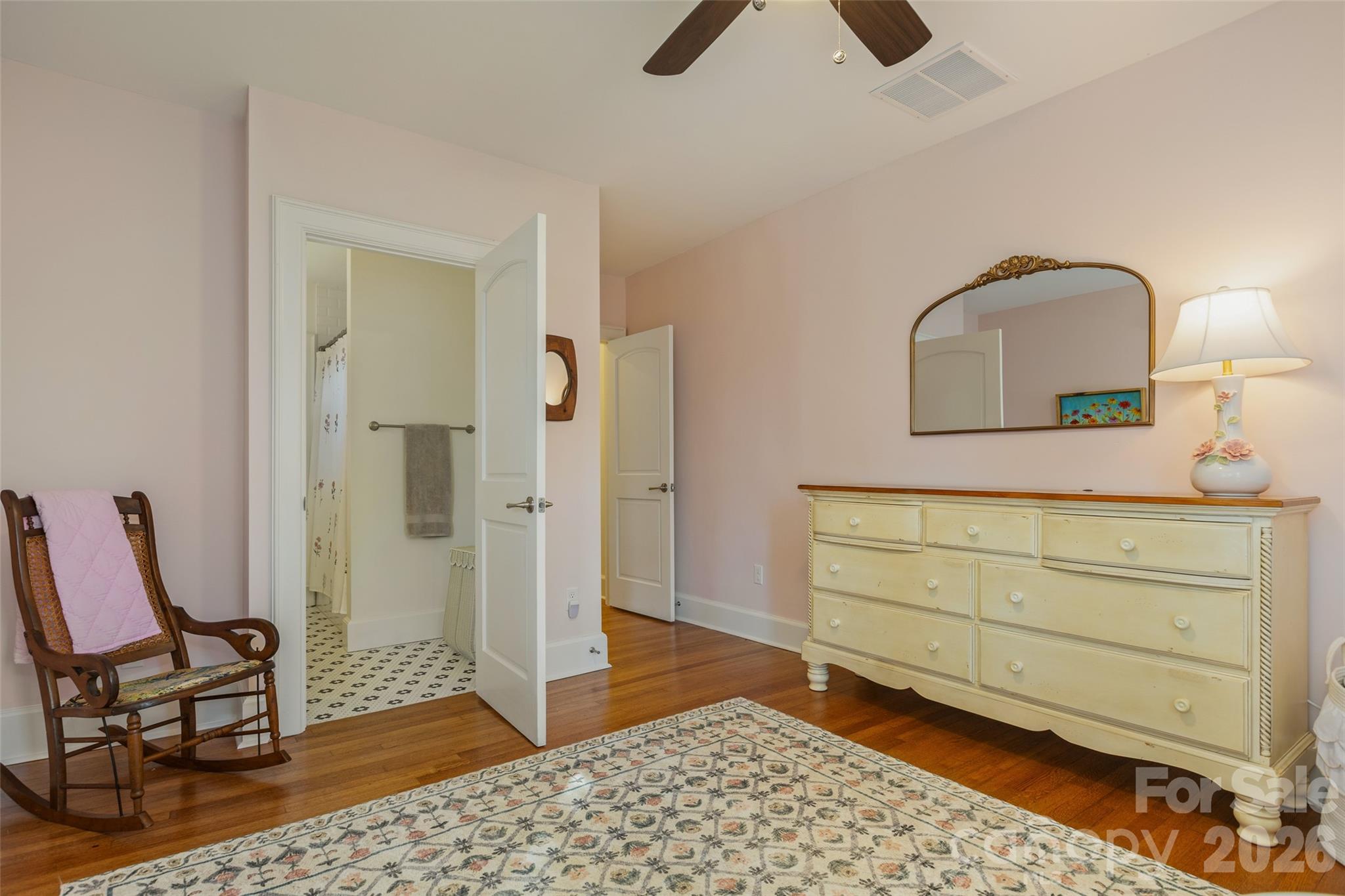 200 Kimberly Avenue Property Photo 33