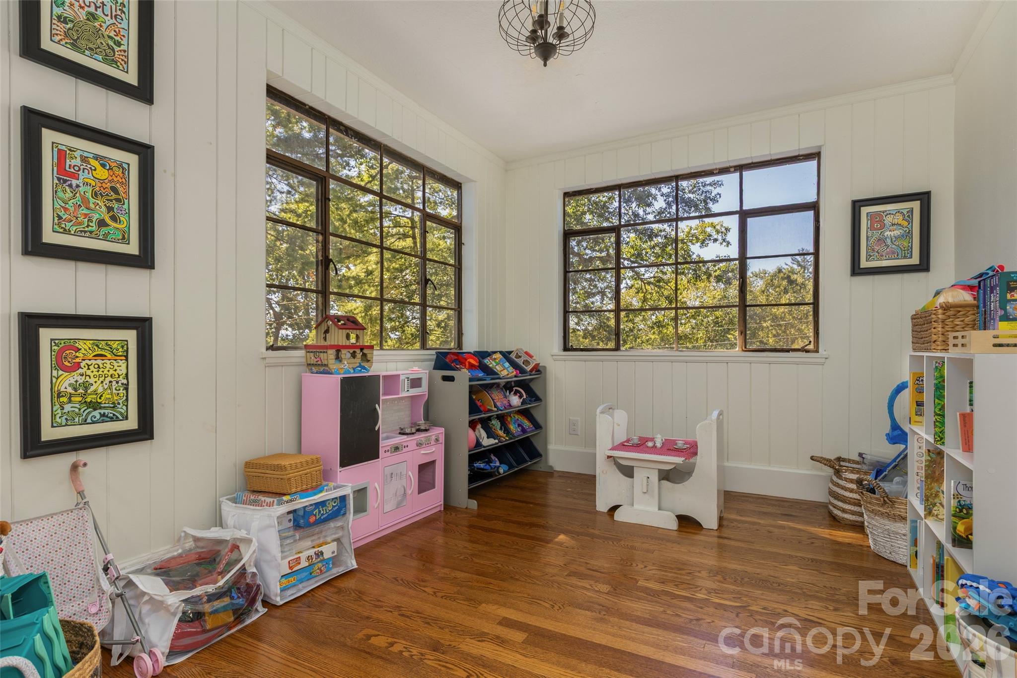 200 Kimberly Avenue Property Photo 42