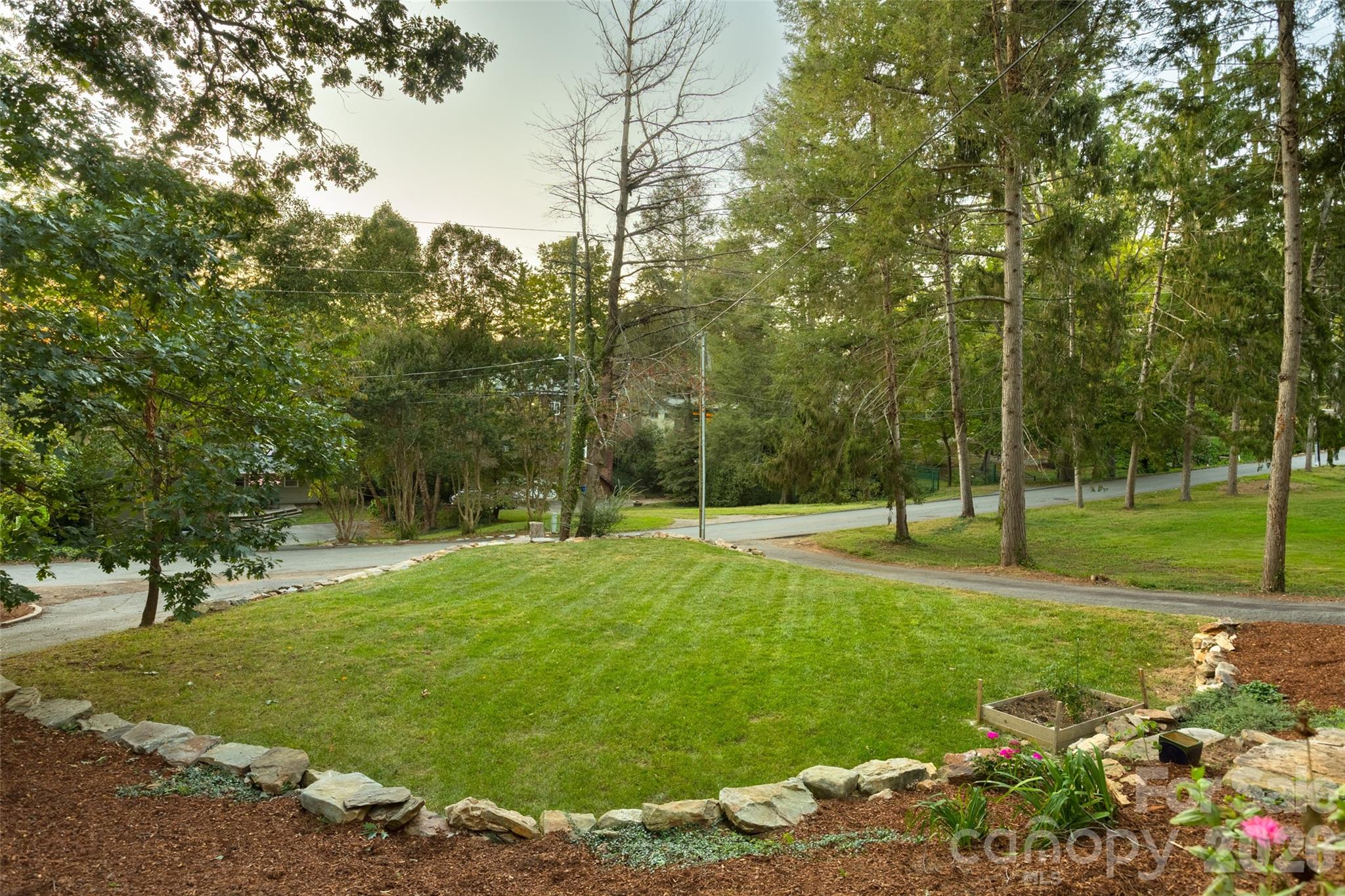 200 Kimberly Avenue Property Photo 44